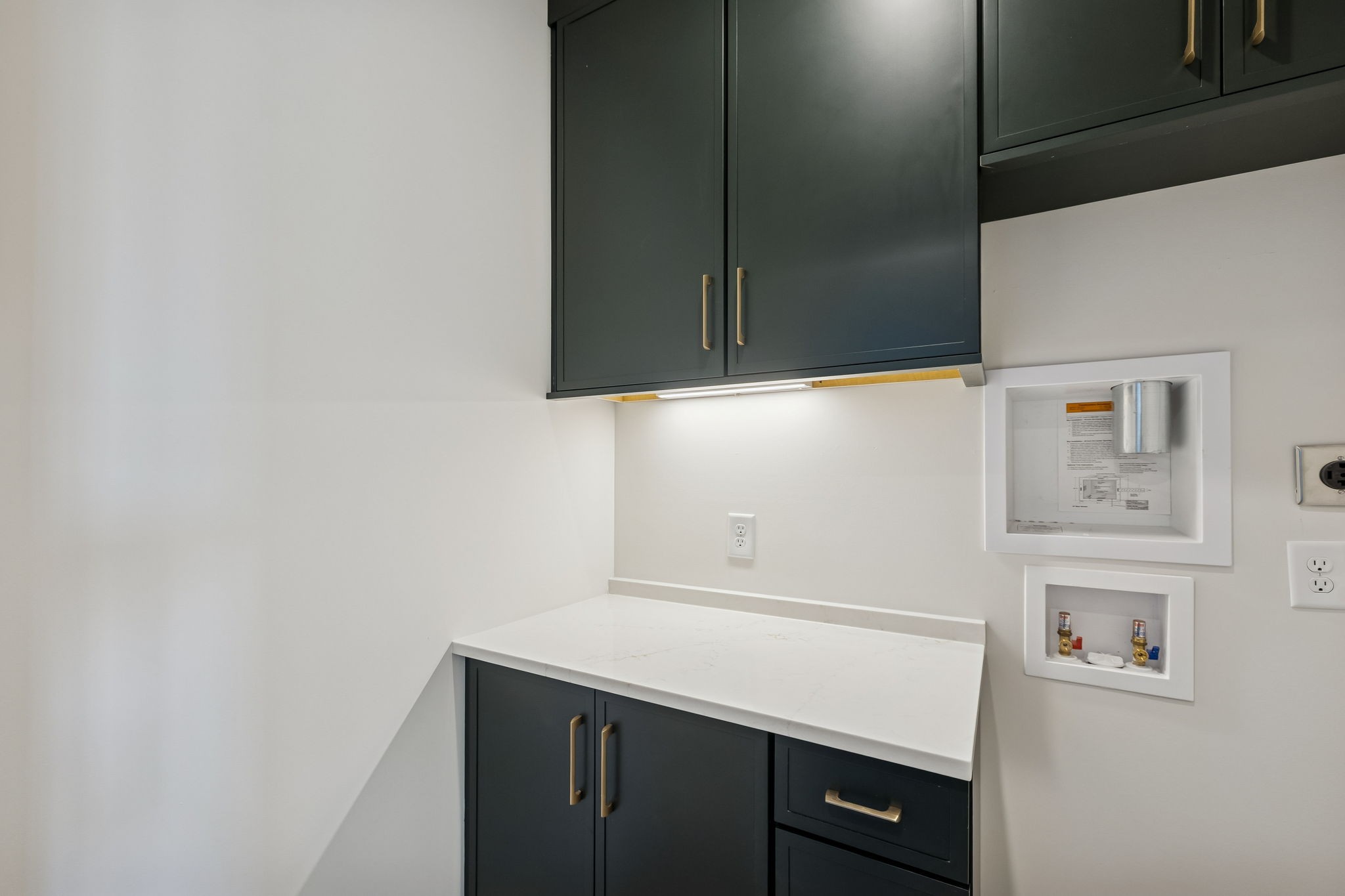 8100 Turning Point Drive