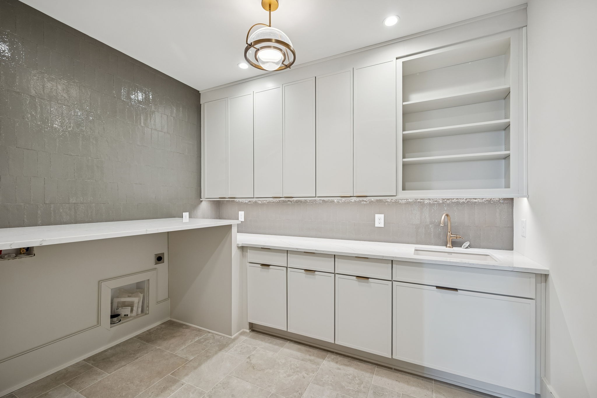 8100 Turning Point Drive