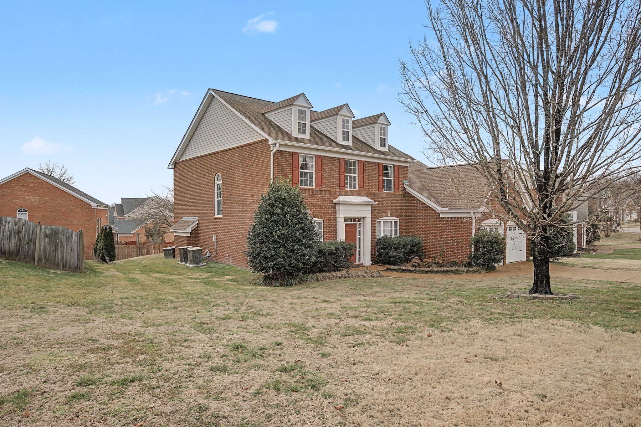 637 Logwood Briar Cir