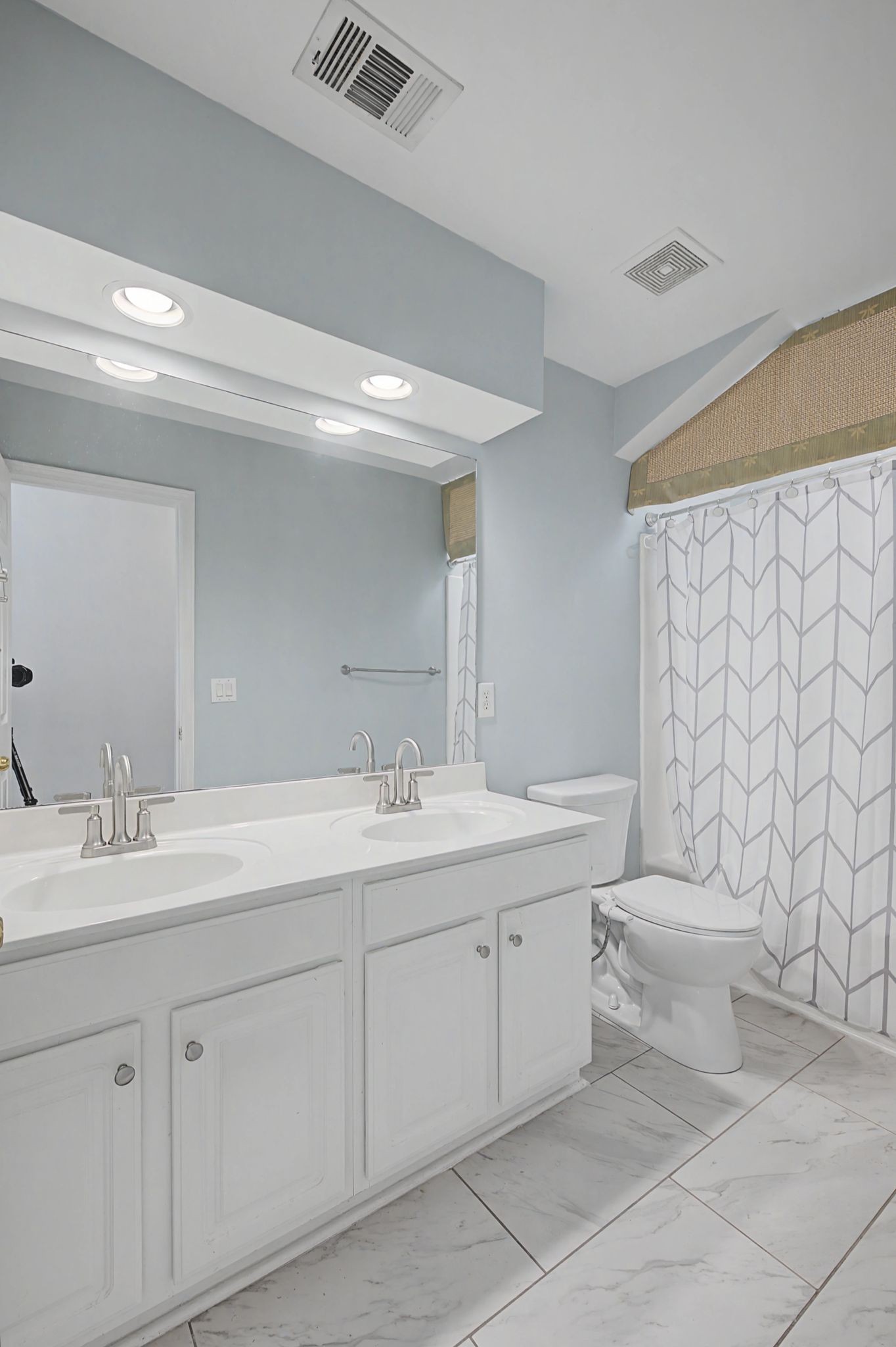 637 Logwood Briar Cir