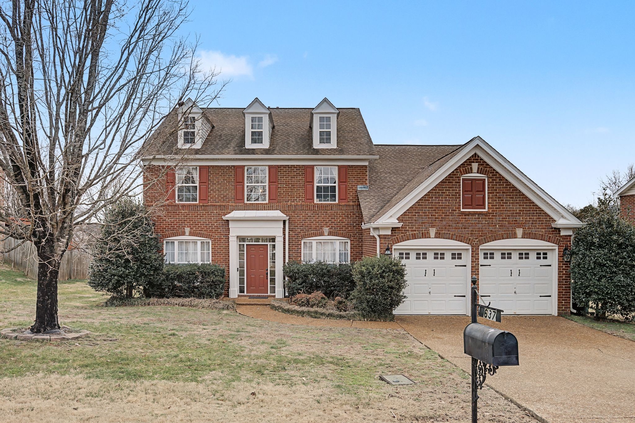 637 Logwood Briar Cir