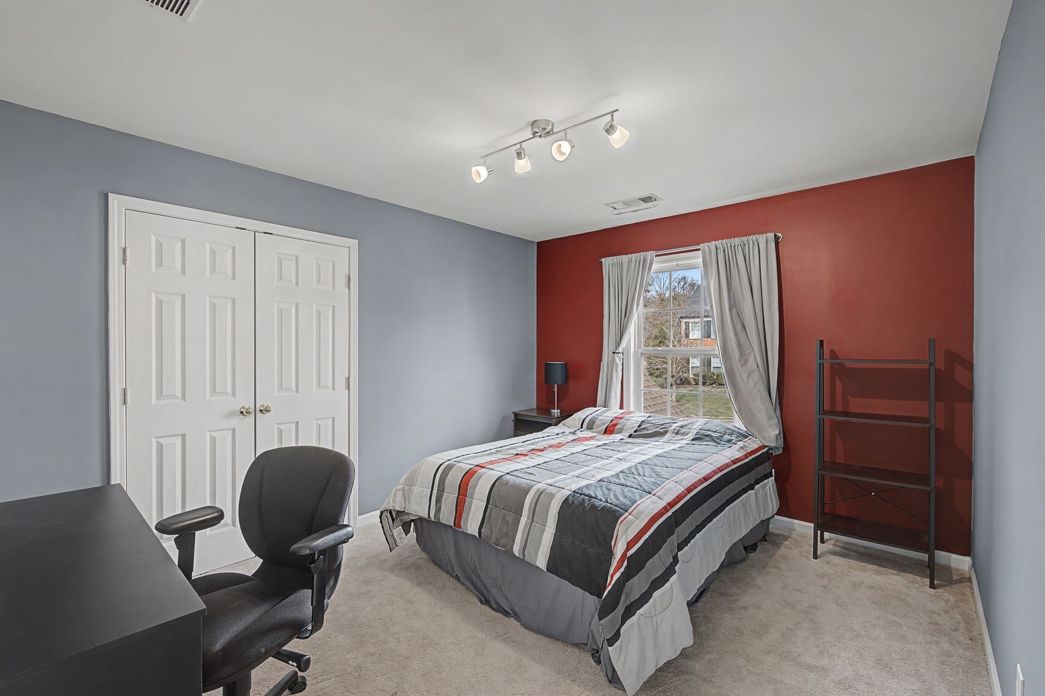 637 Logwood Briar Cir