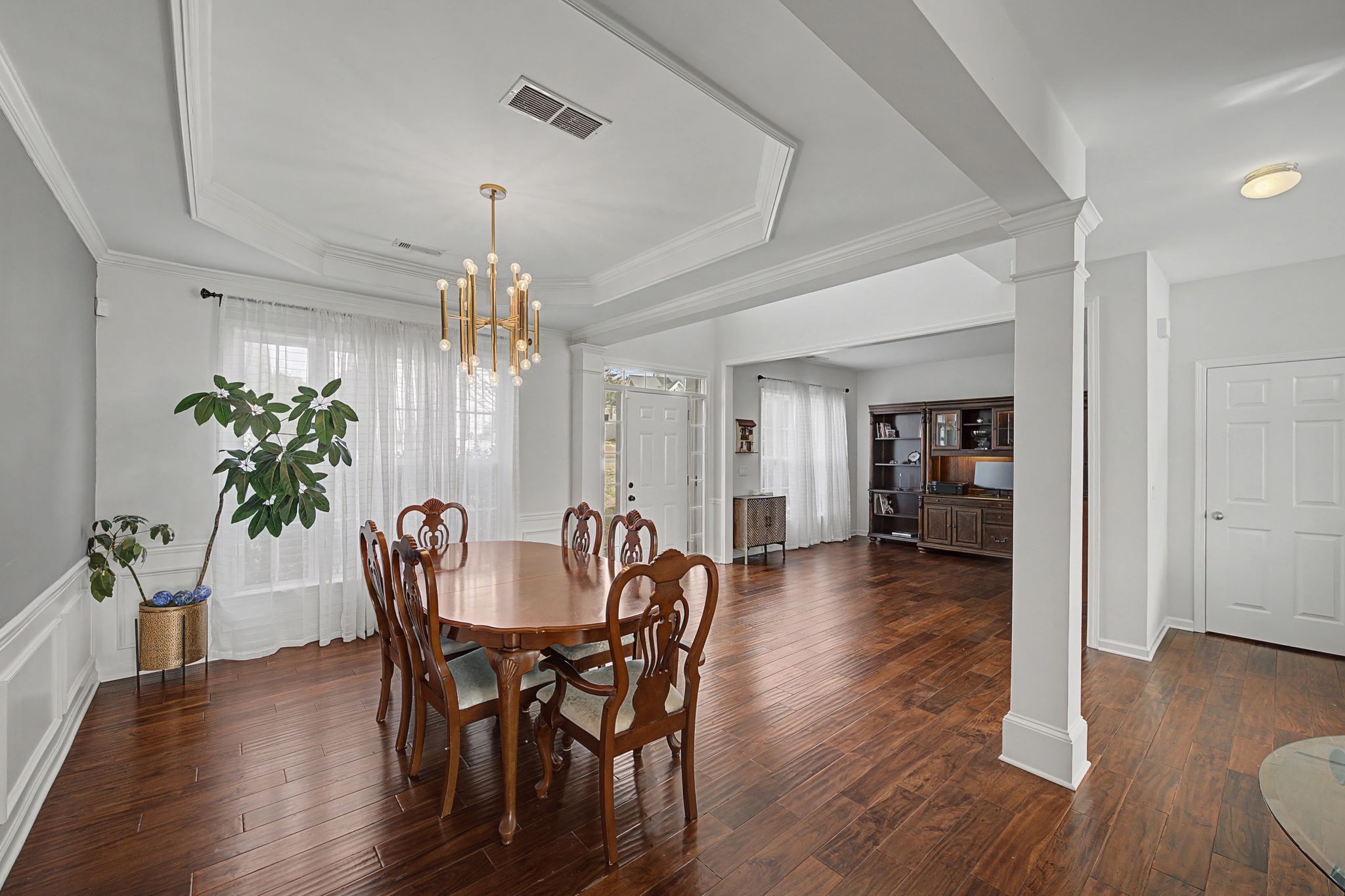 637 Logwood Briar Cir