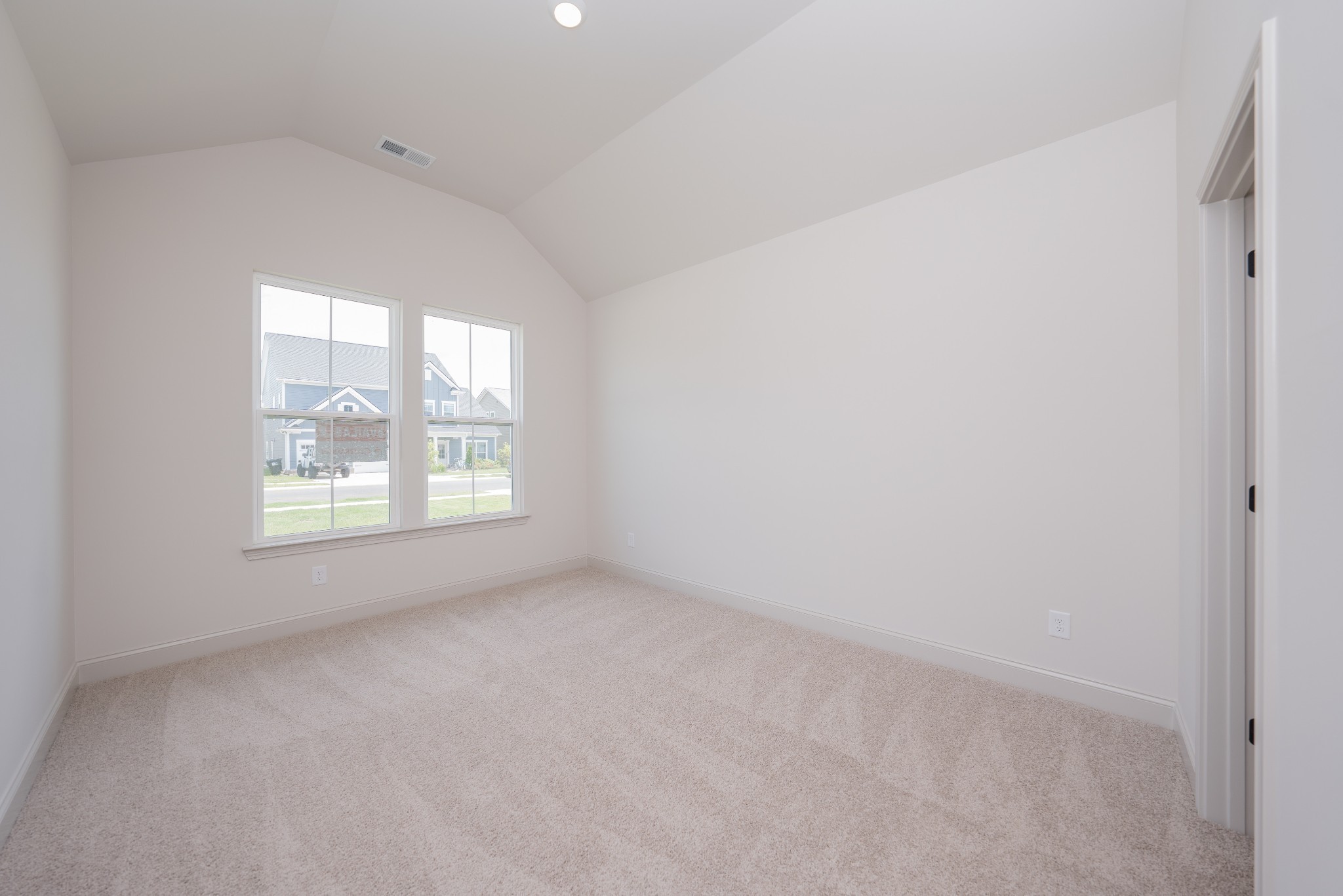 5416 Bridgemore Blvd