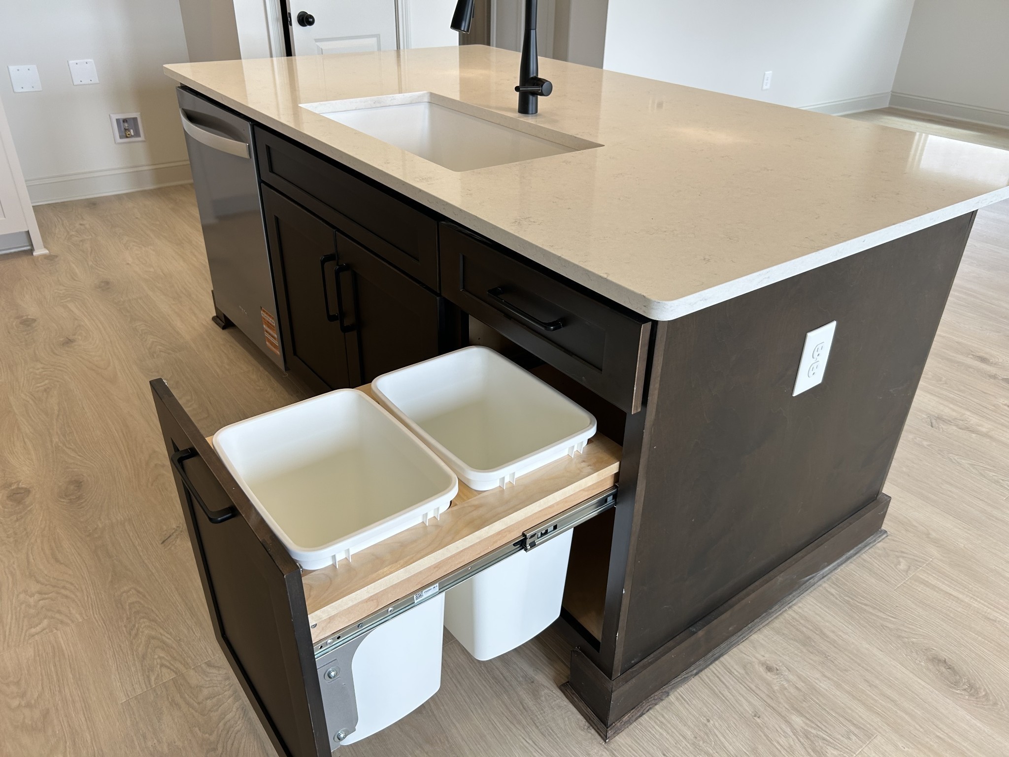 5416 Bridgemore Blvd