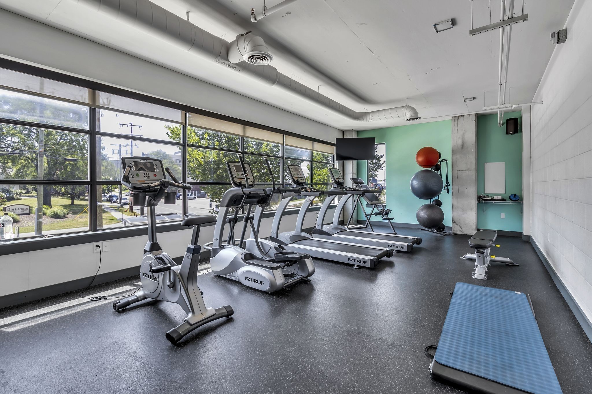 1900 12th Ave, S Unit: 415