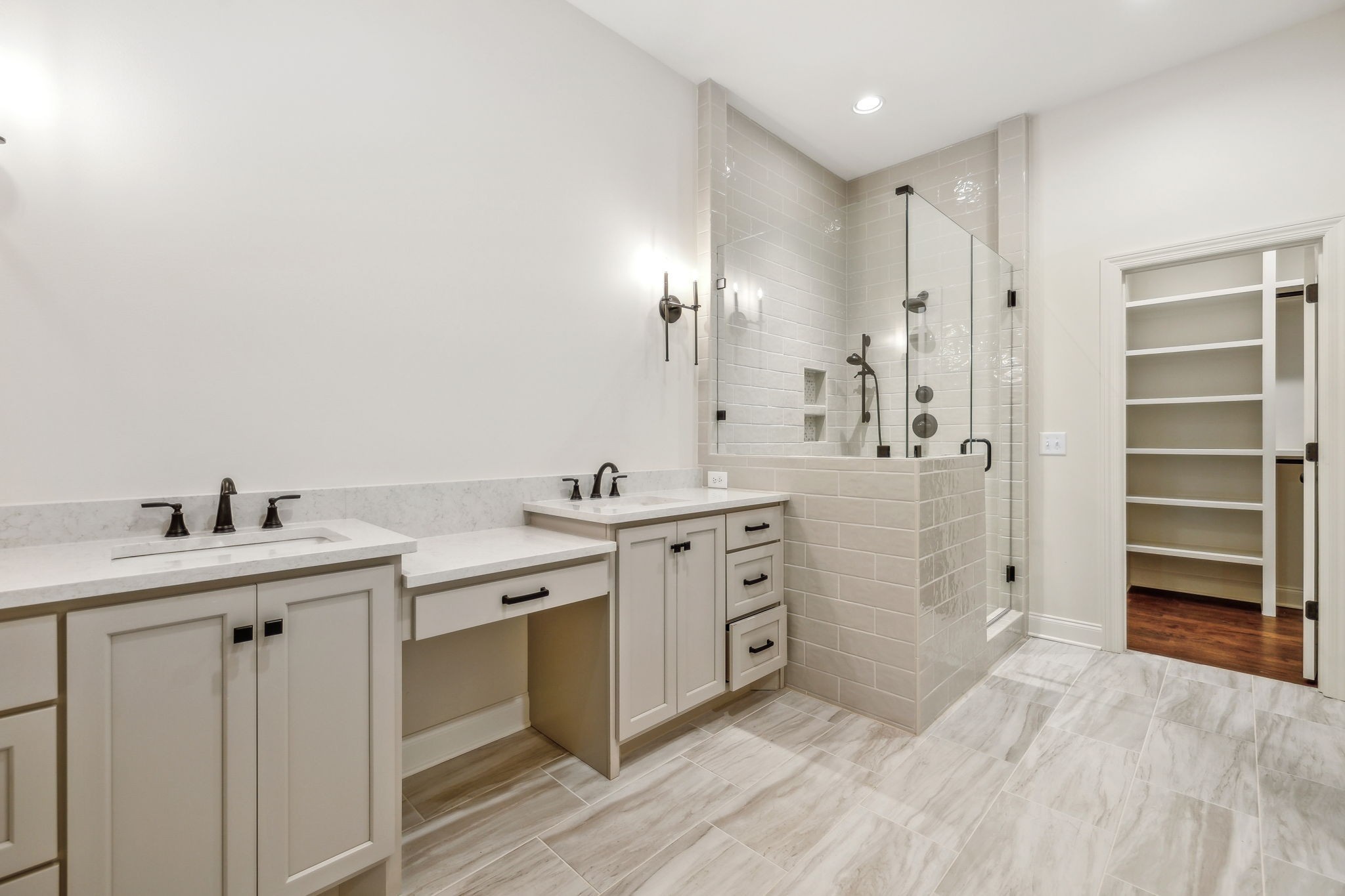 1900 Martha Washington Way