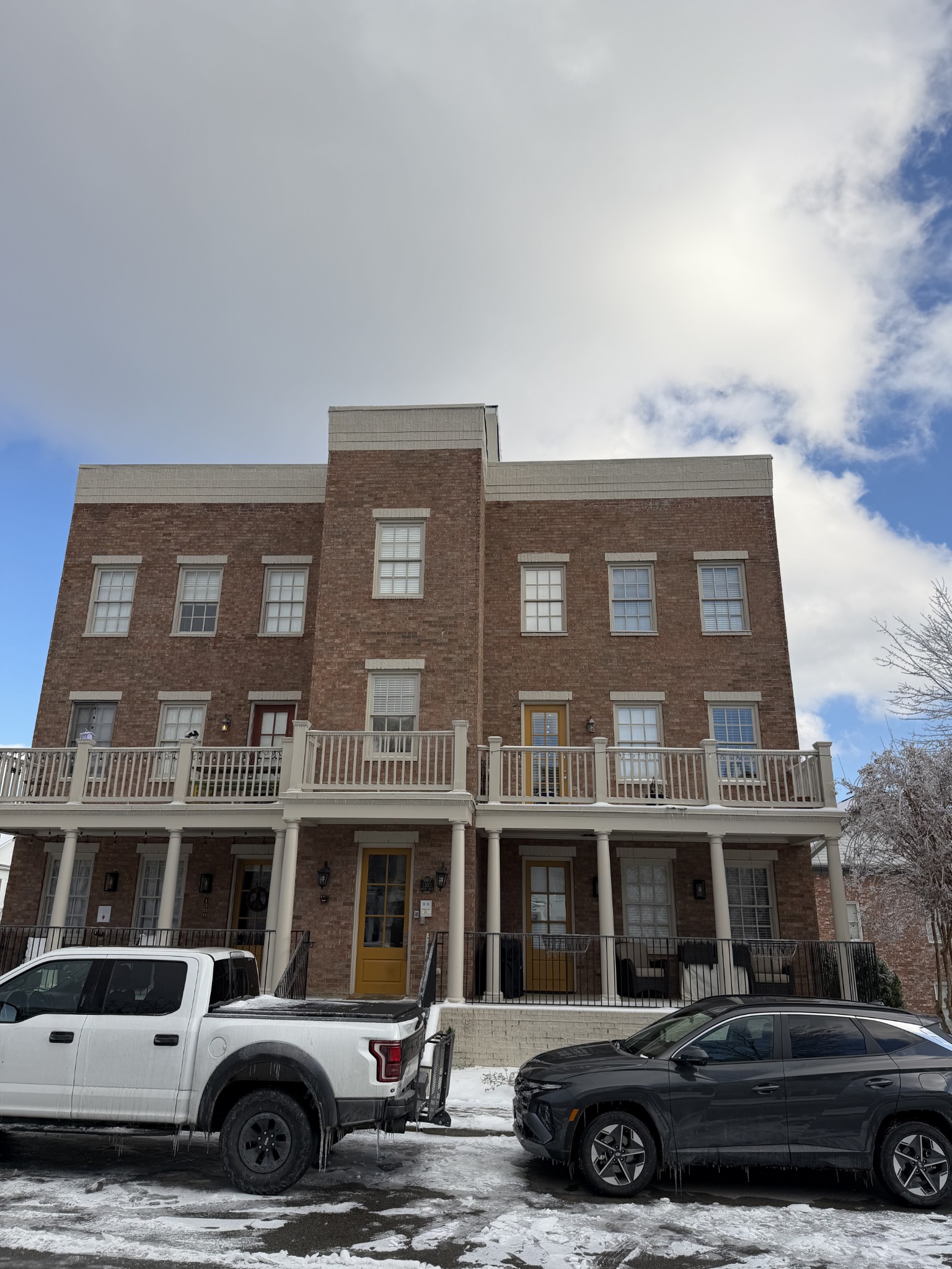 1300 Moher Blvd Unit: 302