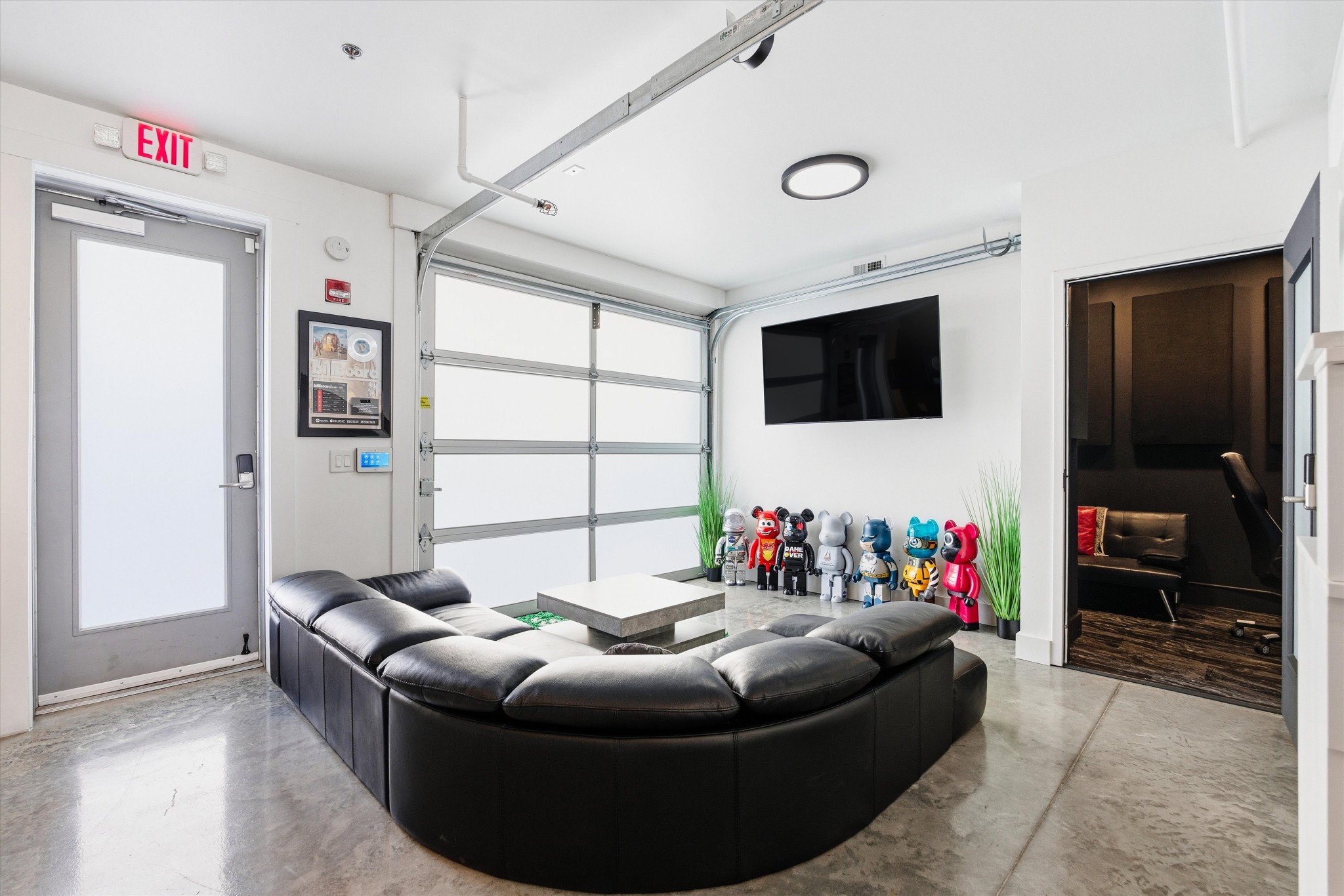 370 Herron Dr Apt 7