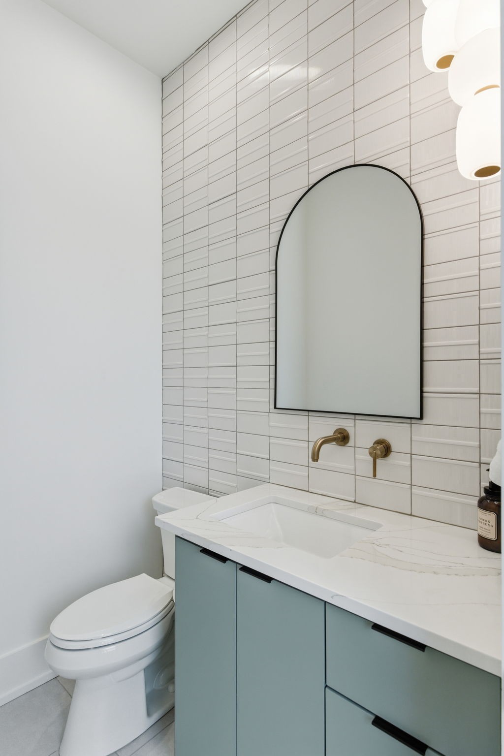 2811 W Kirkwood Ave Unit: B