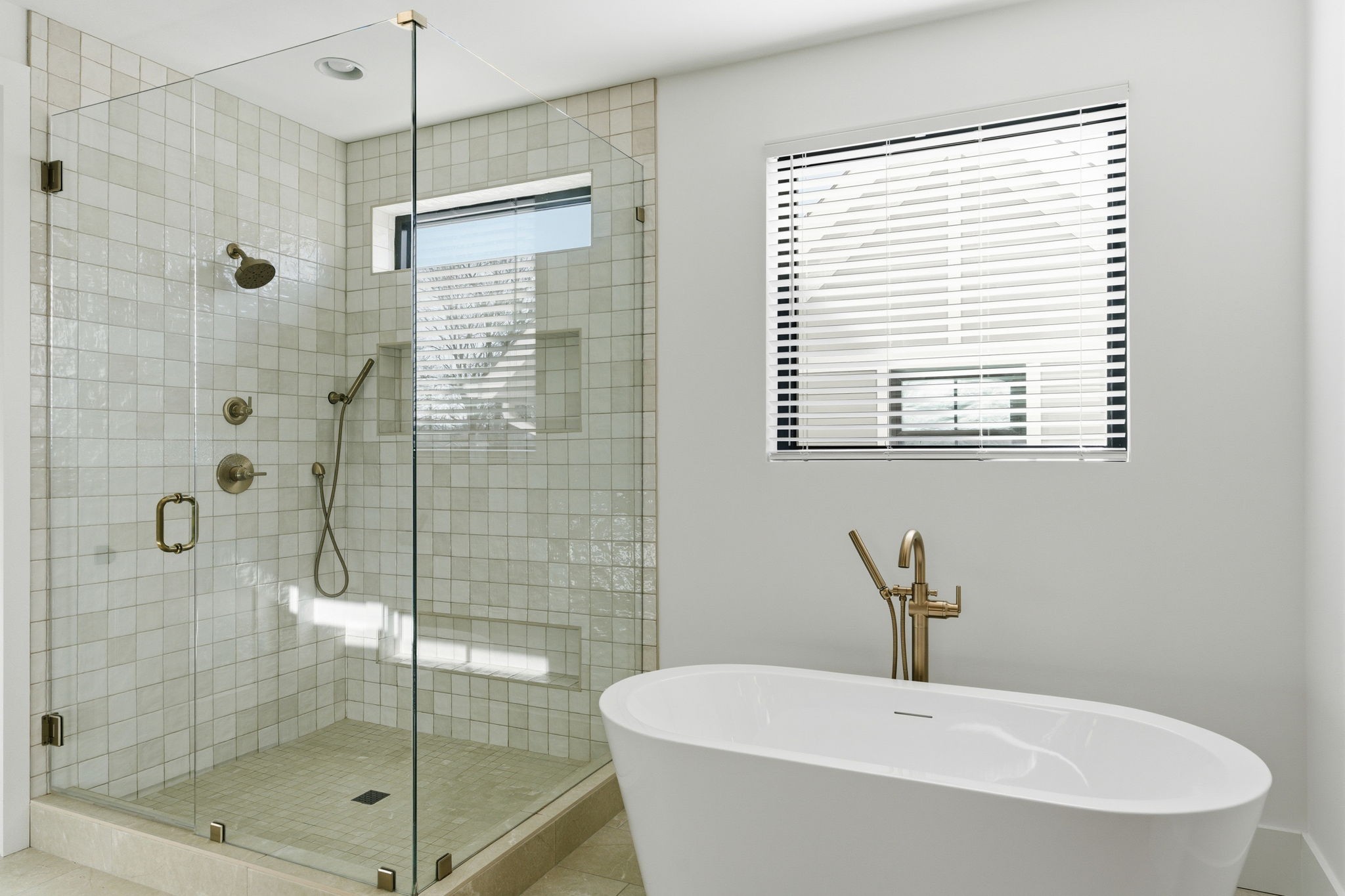 2811 W Kirkwood Ave Unit: B