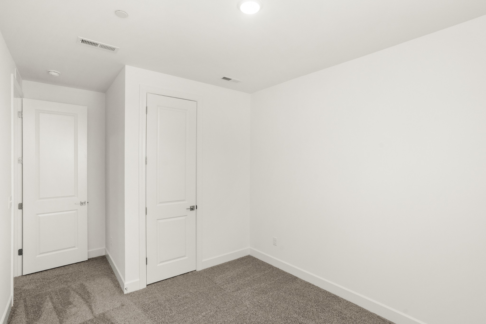 320 Lynwood Station Boulevard