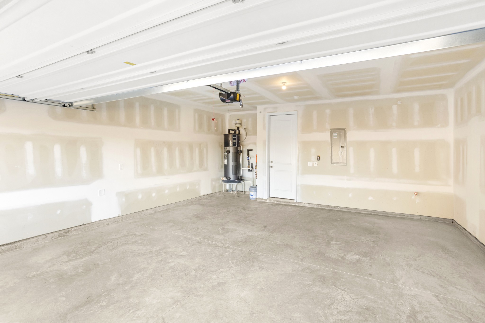 320 Lynwood Station Boulevard