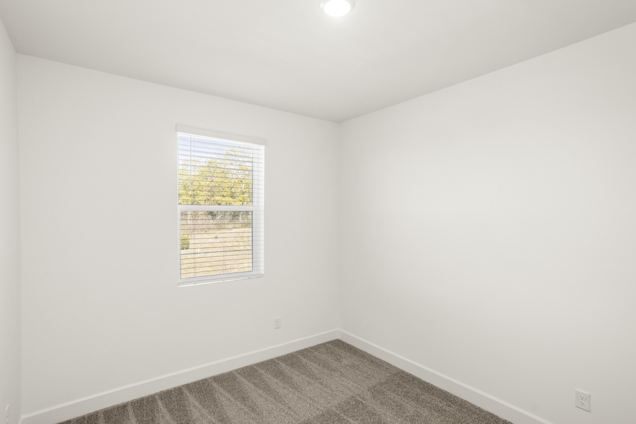 320 Lynwood Station Boulevard