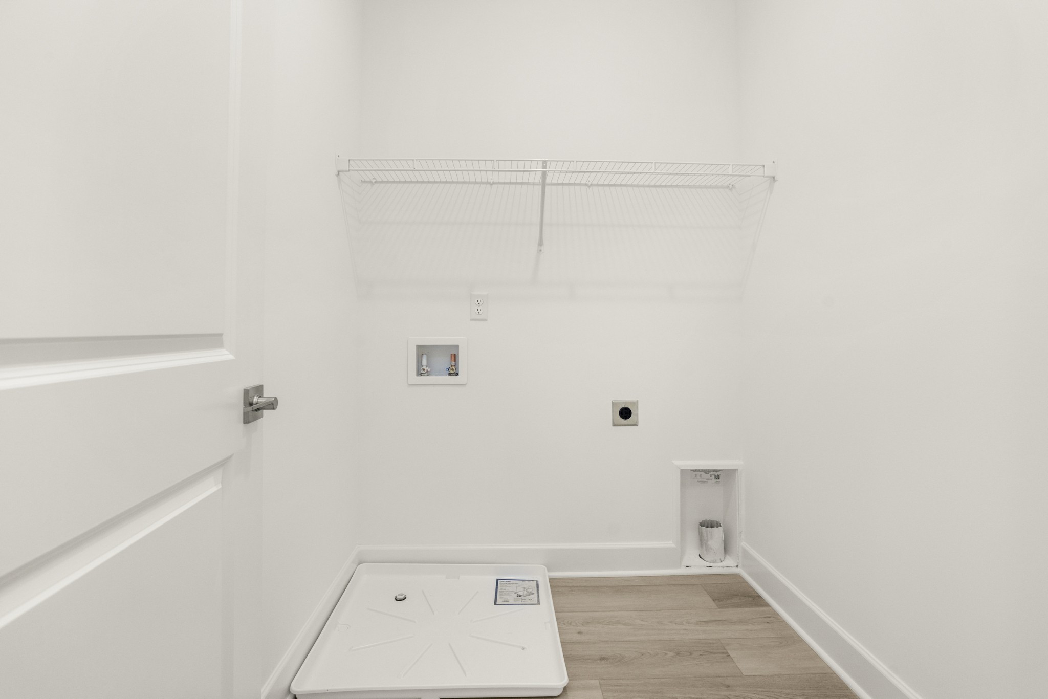 320 Lynwood Station Boulevard