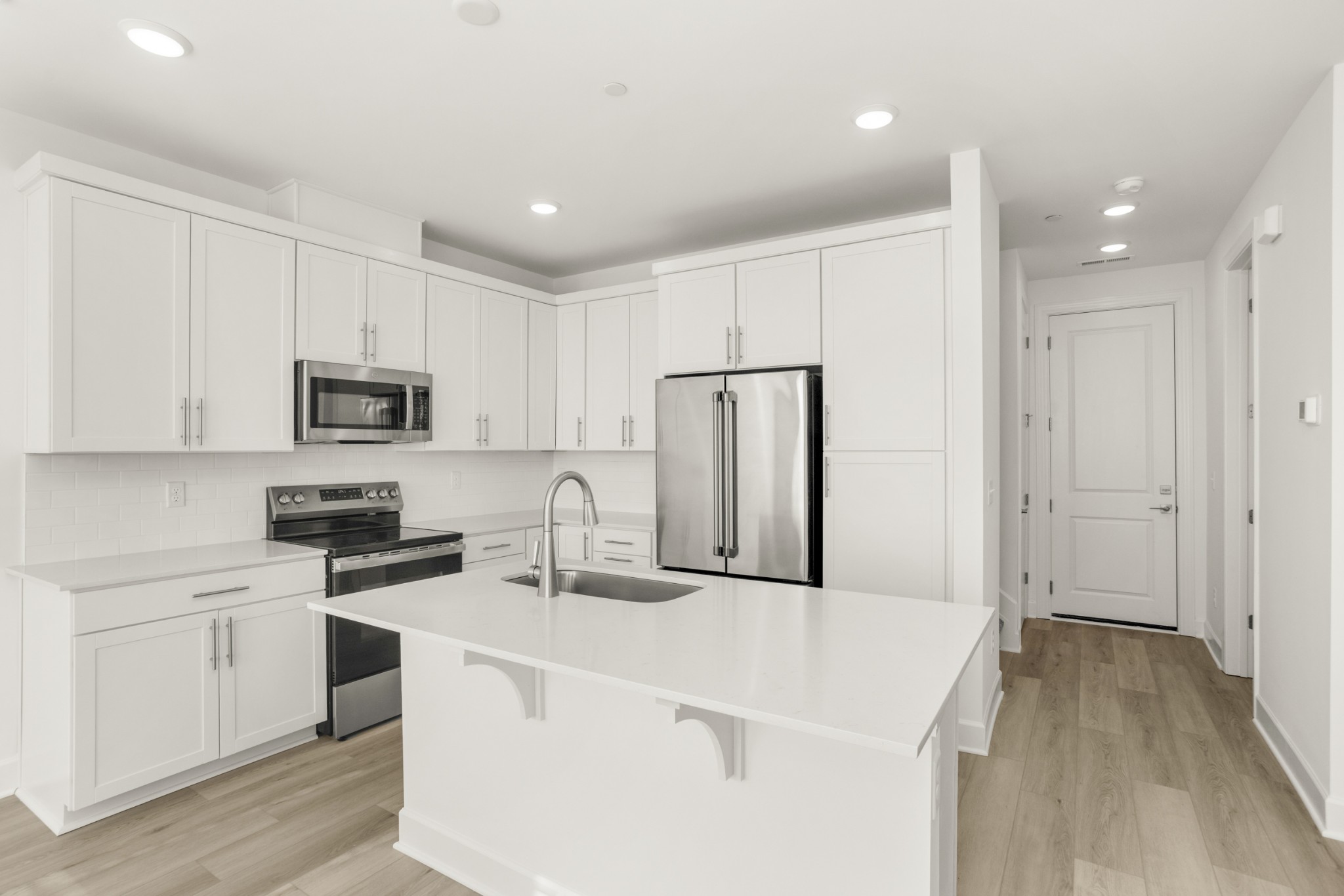 320 Lynwood Station Boulevard