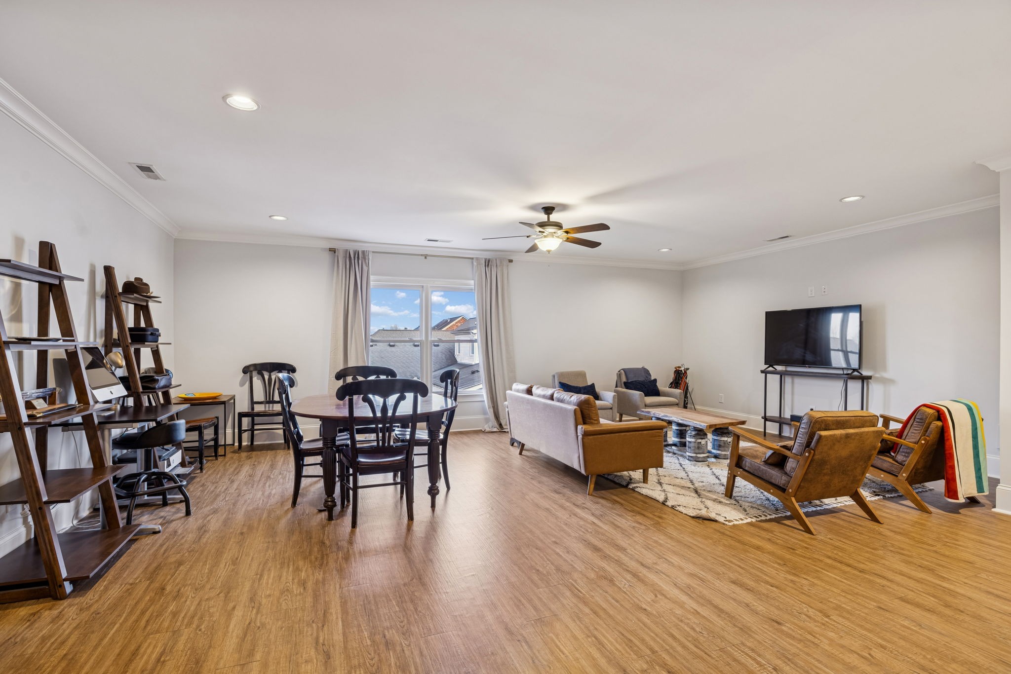 1632 Cooper Creek Ln