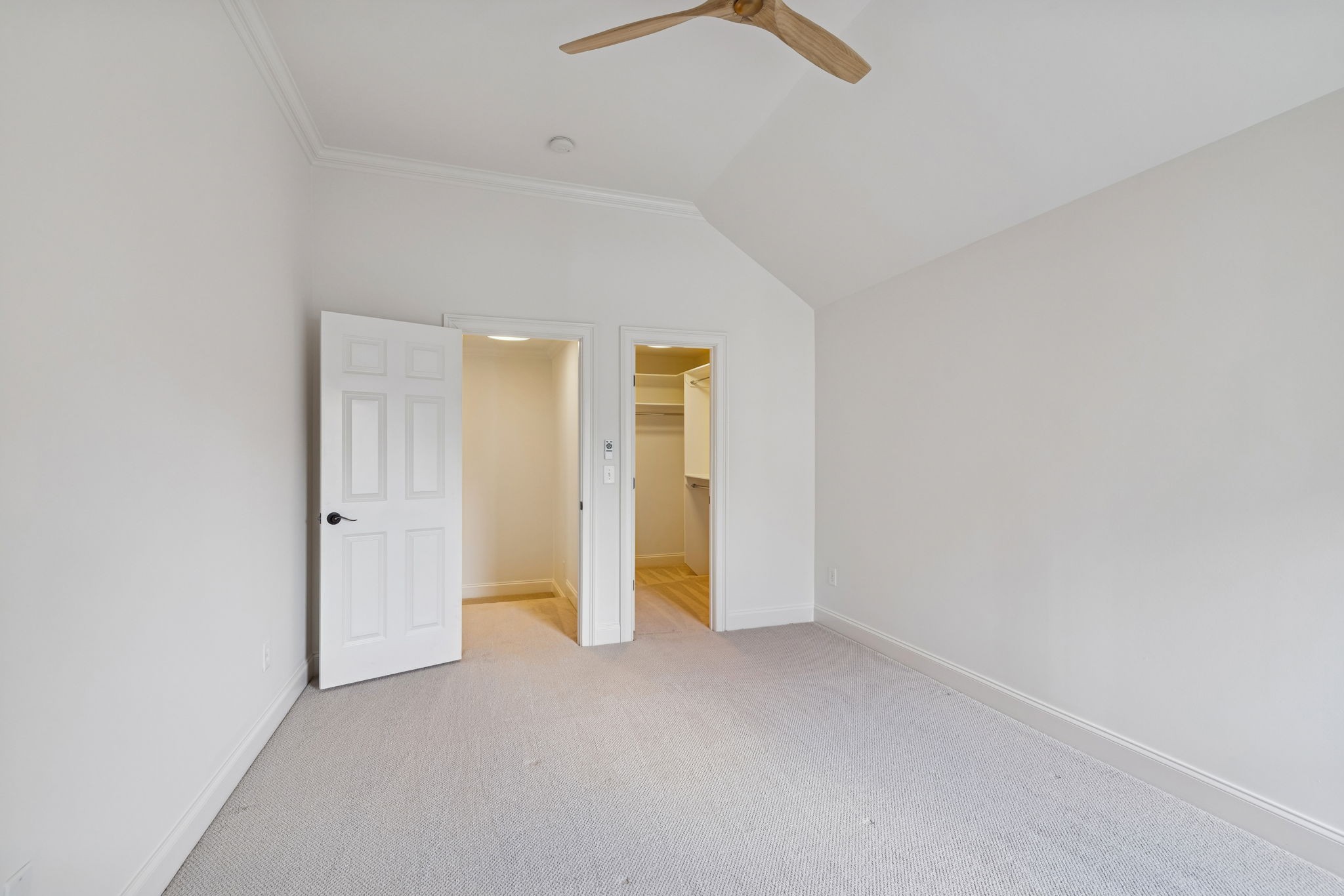 1632 Cooper Creek Ln