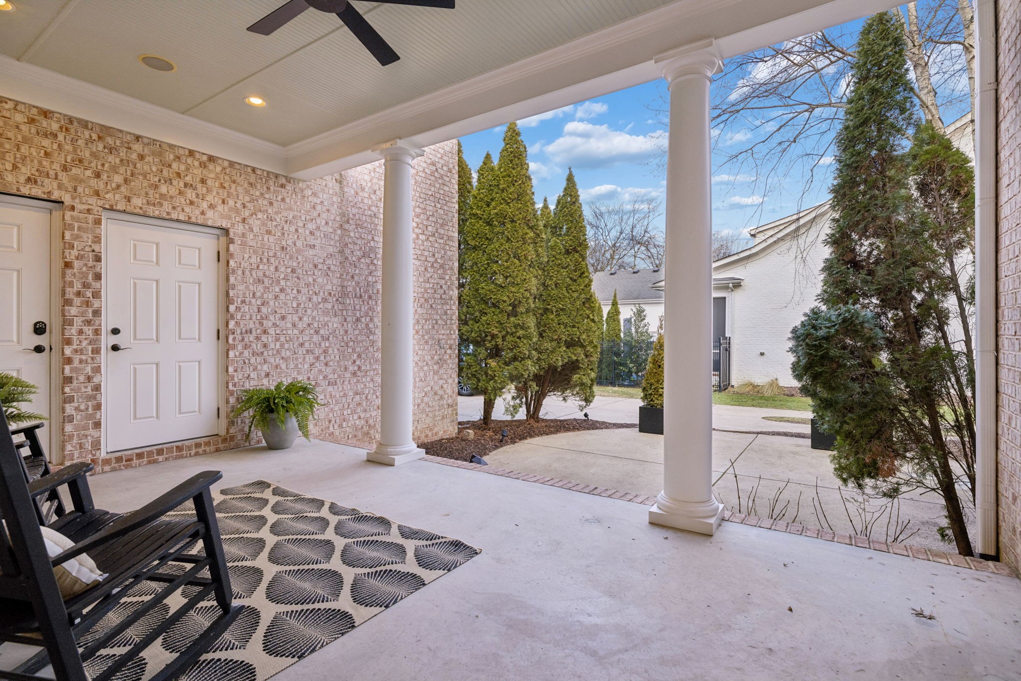 1632 Cooper Creek Ln