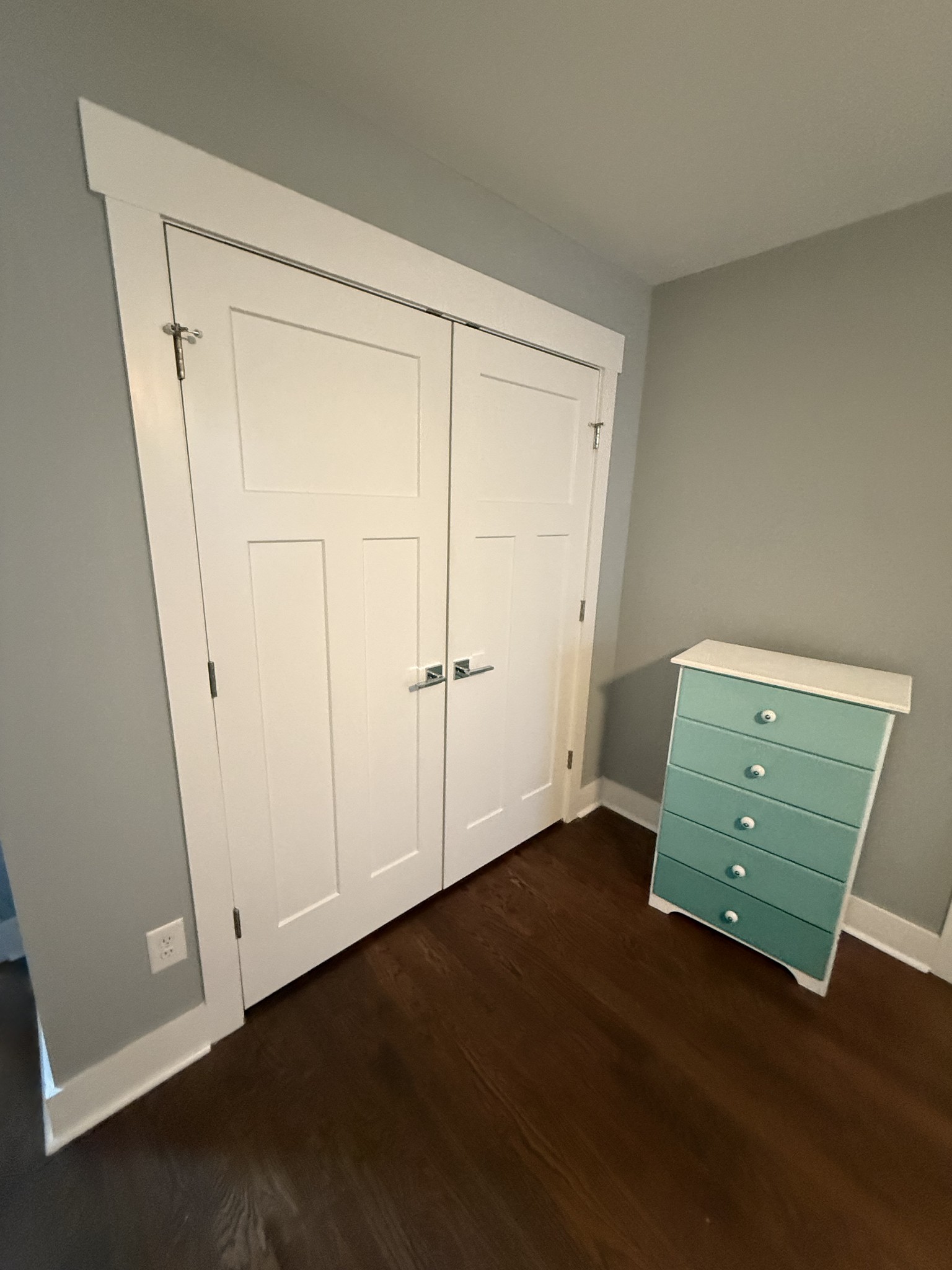 6014B California Ave Unit: B