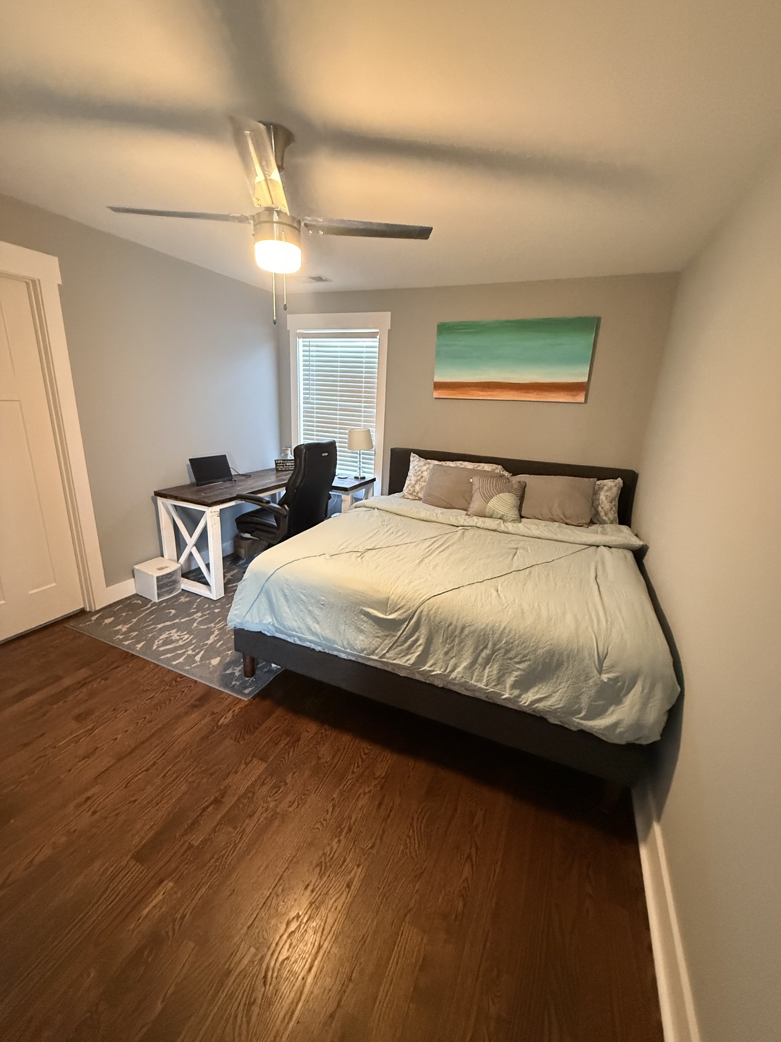 6014B California Ave Unit: B