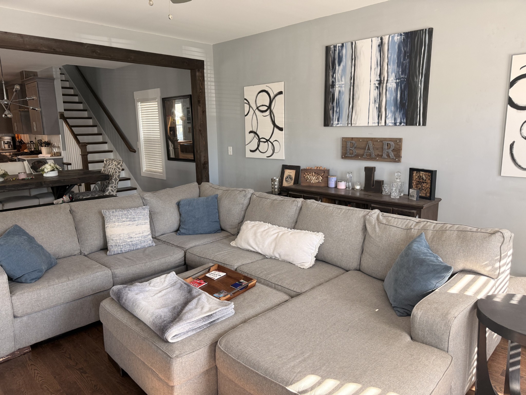 6014B California Ave Unit: B