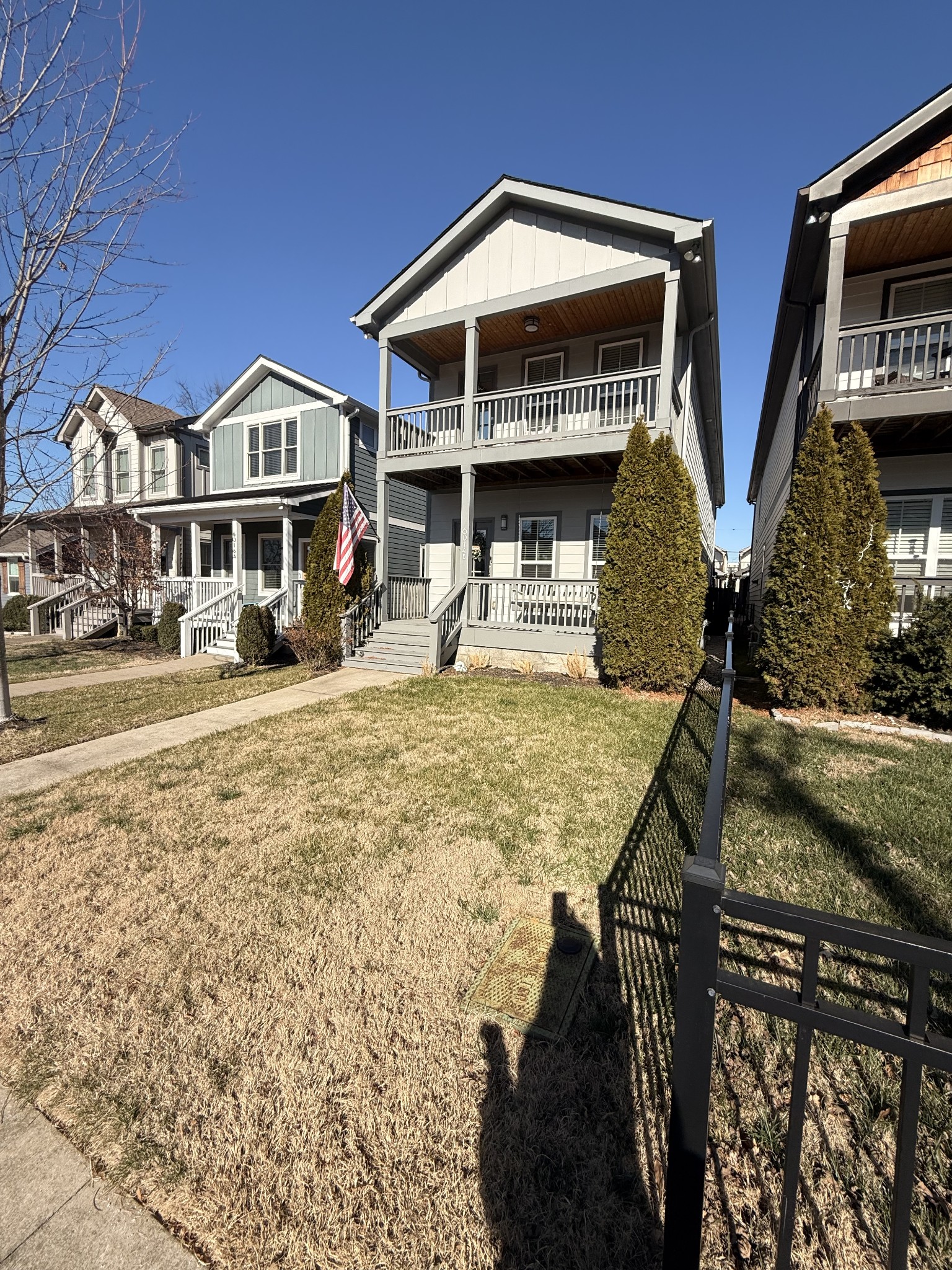 6014B California Ave Unit: B