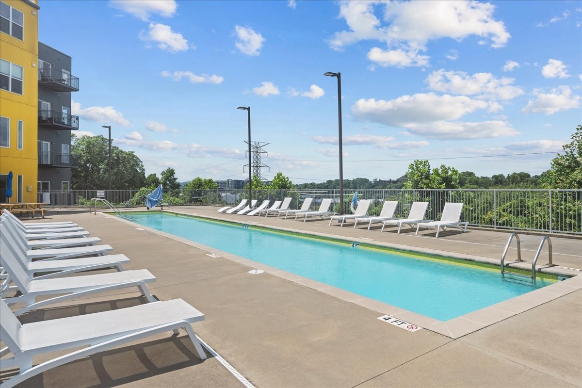 400 Herron Dr Unit: 108