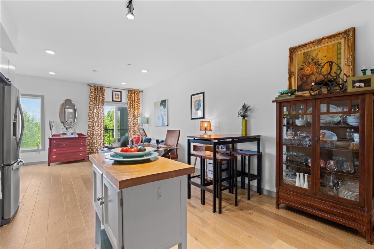 400 Herron Dr Unit: 108