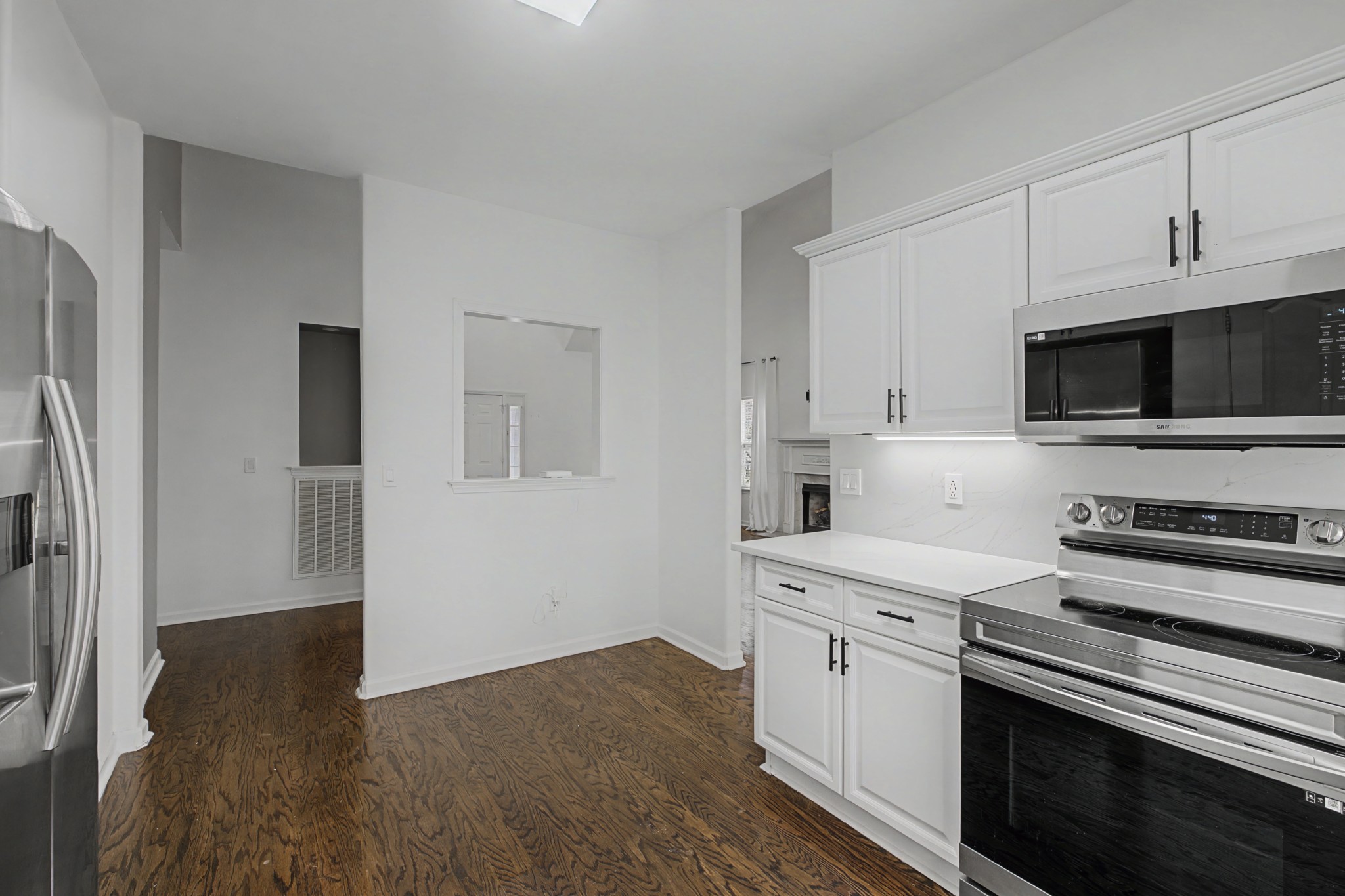 1857 Woodland Pointe Dr