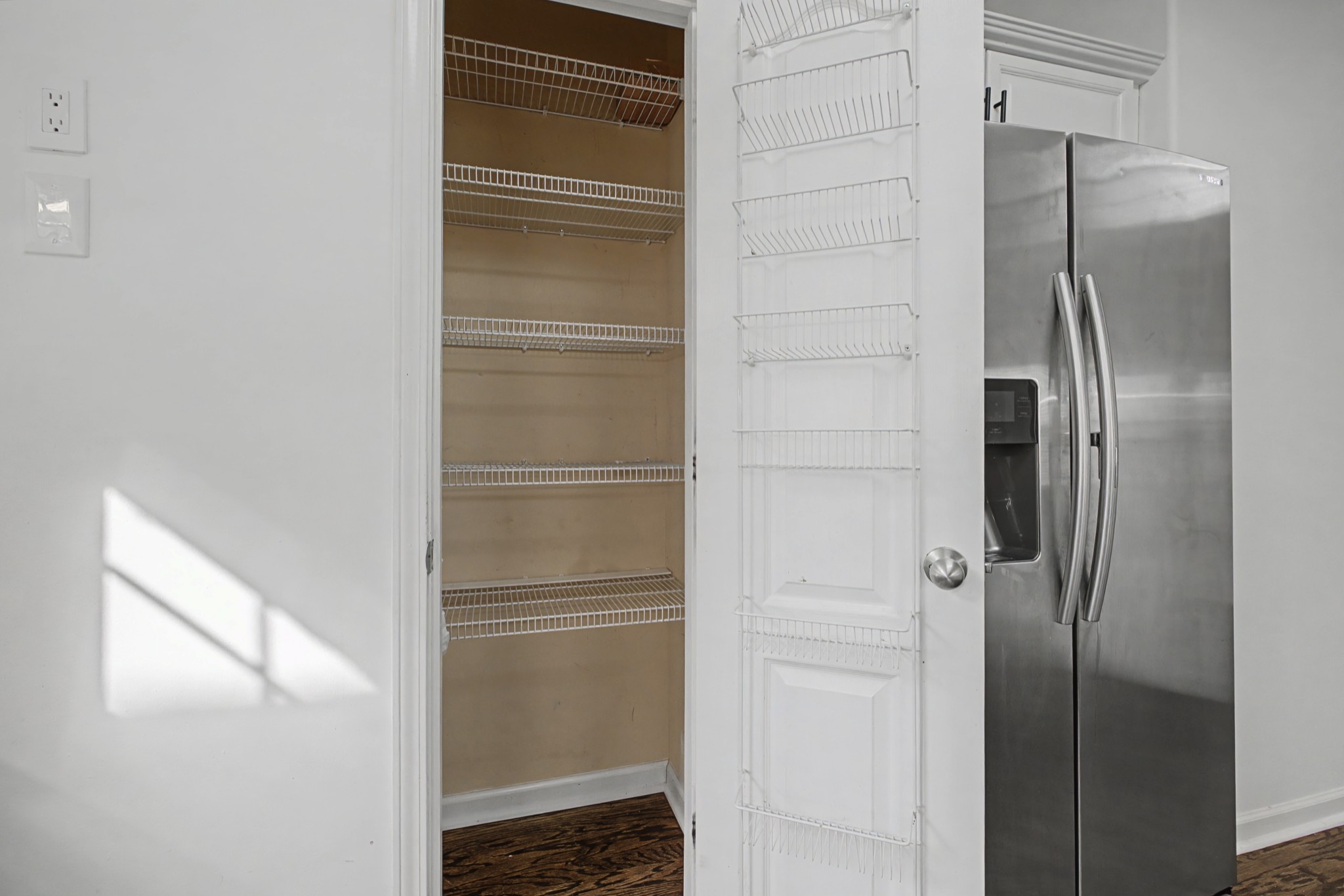 1857 Woodland Pointe Dr