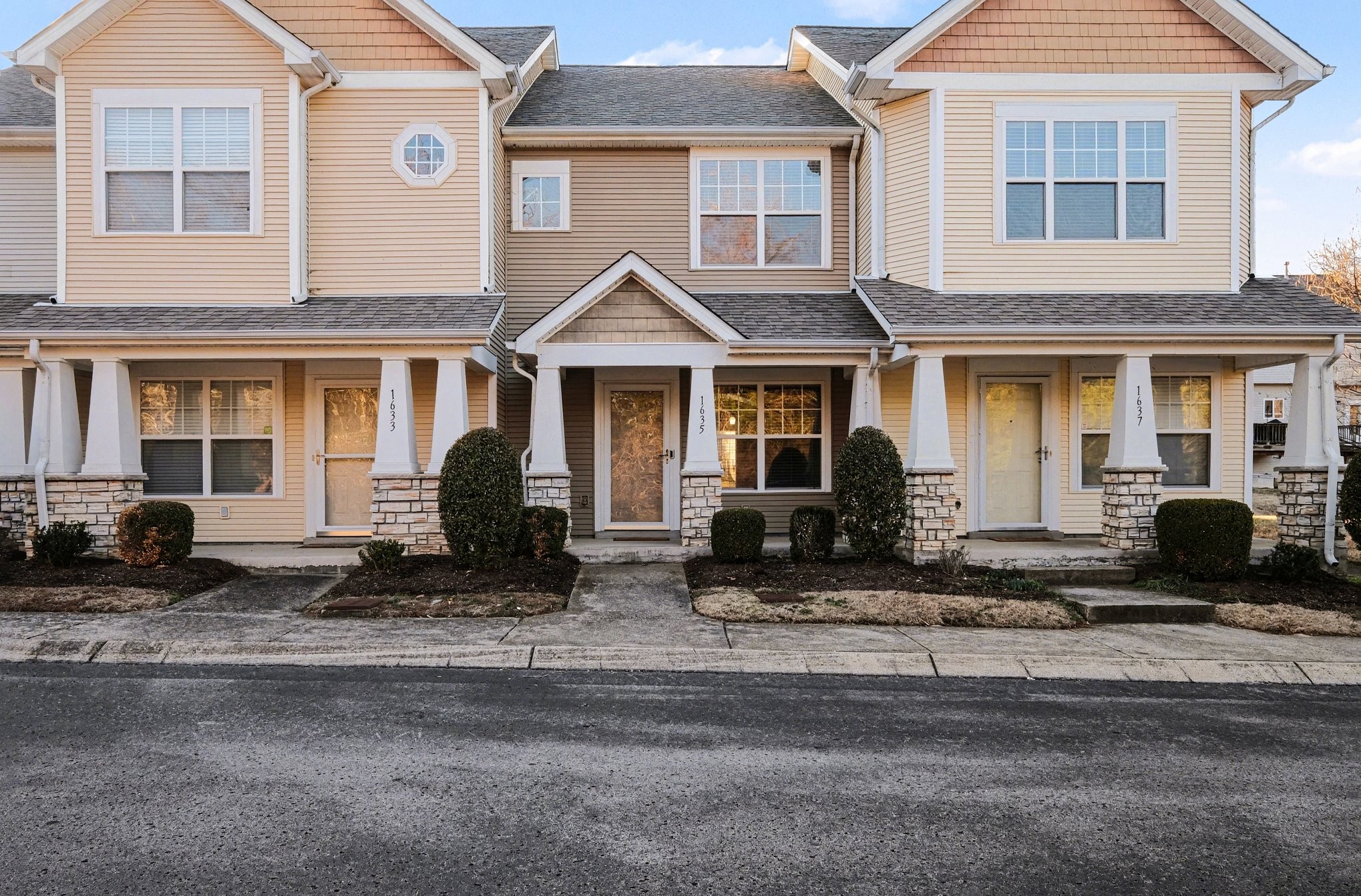 1635 Lincoya Bay Dr