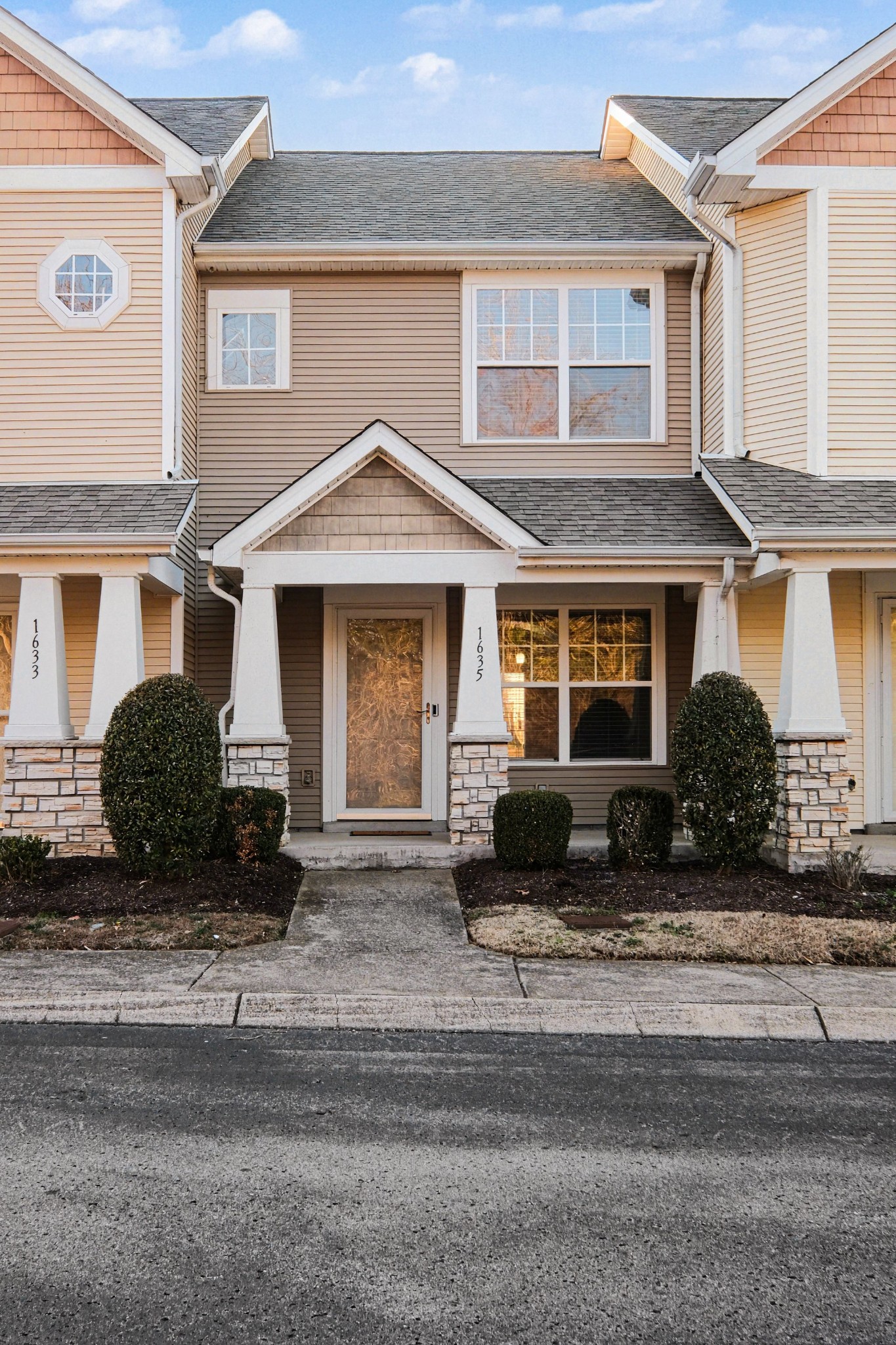 1635 Lincoya Bay Dr