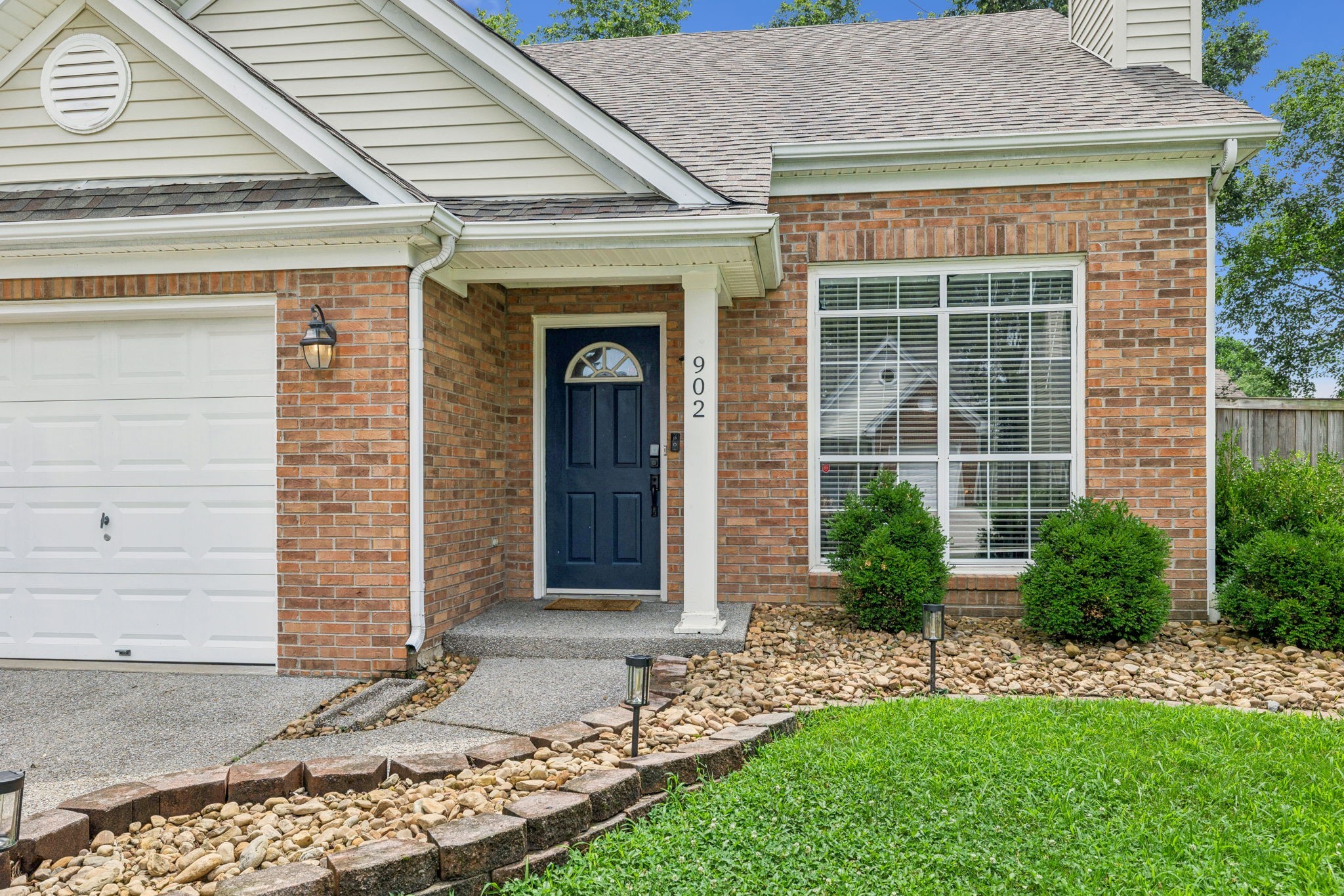 902 Idlewild Ct
