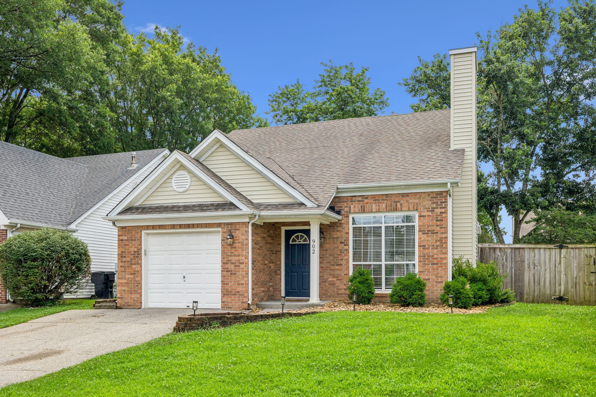902 Idlewild Ct