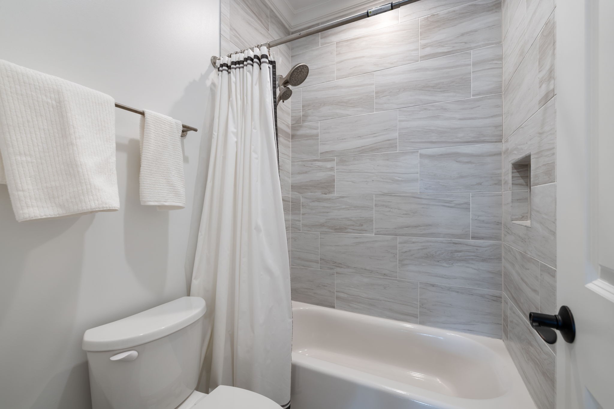 1049 Southbrooke Blvd