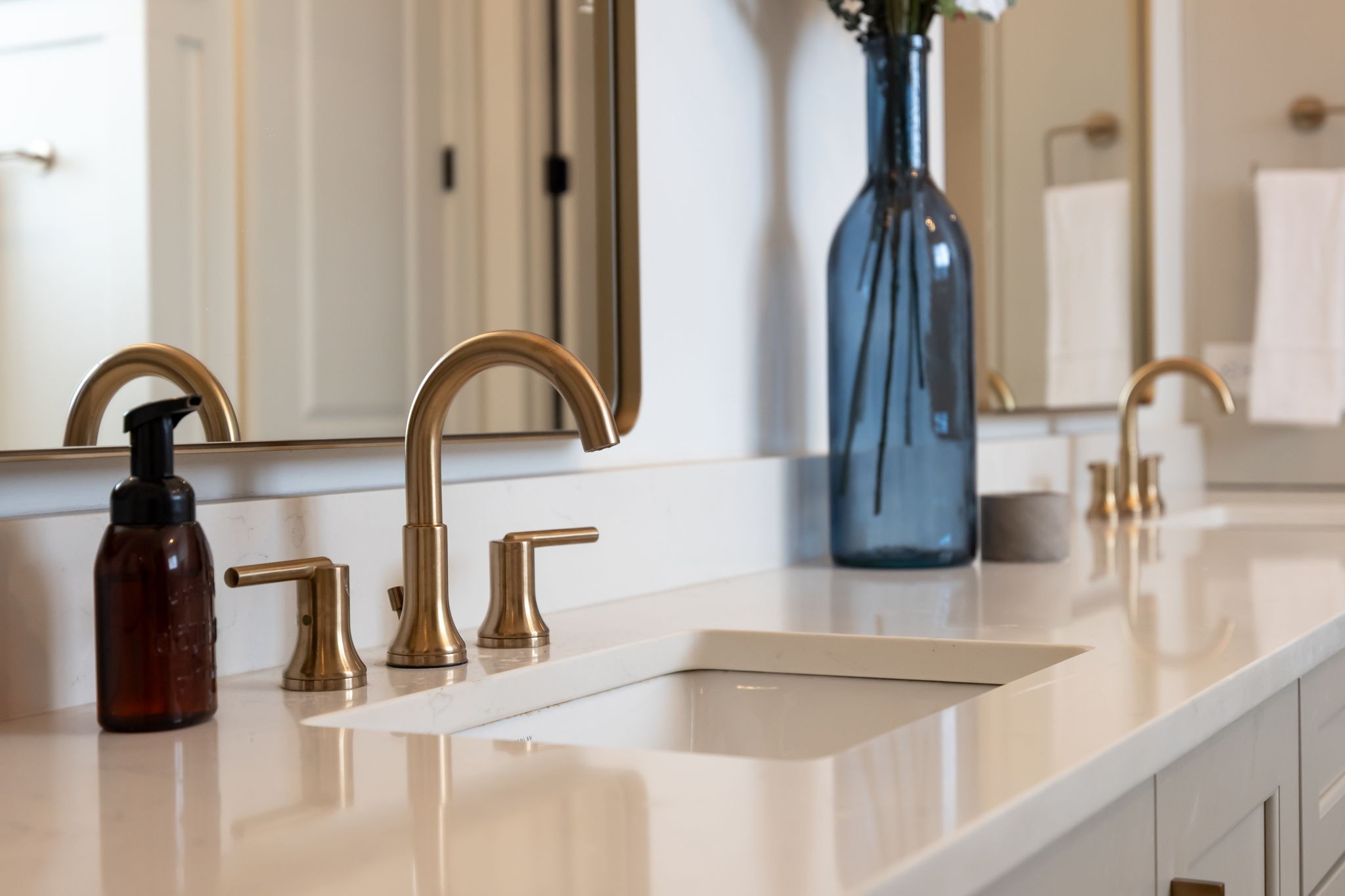 1049 Southbrooke Blvd