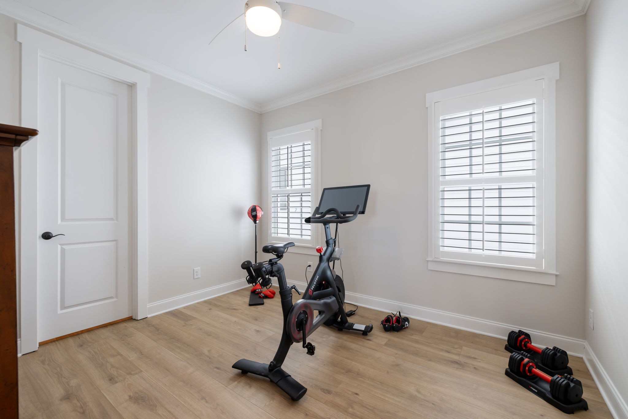 1049 Southbrooke Blvd