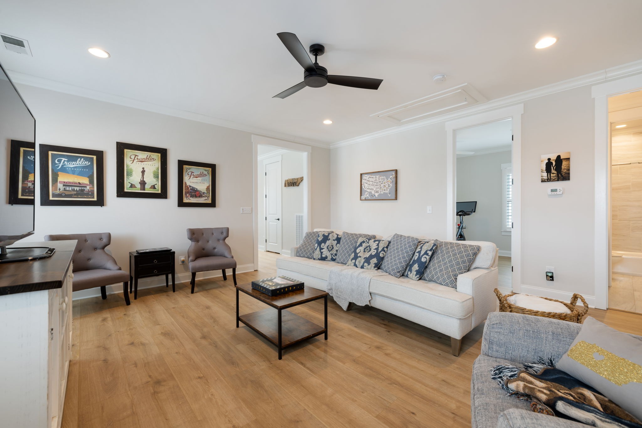 1049 Southbrooke Blvd