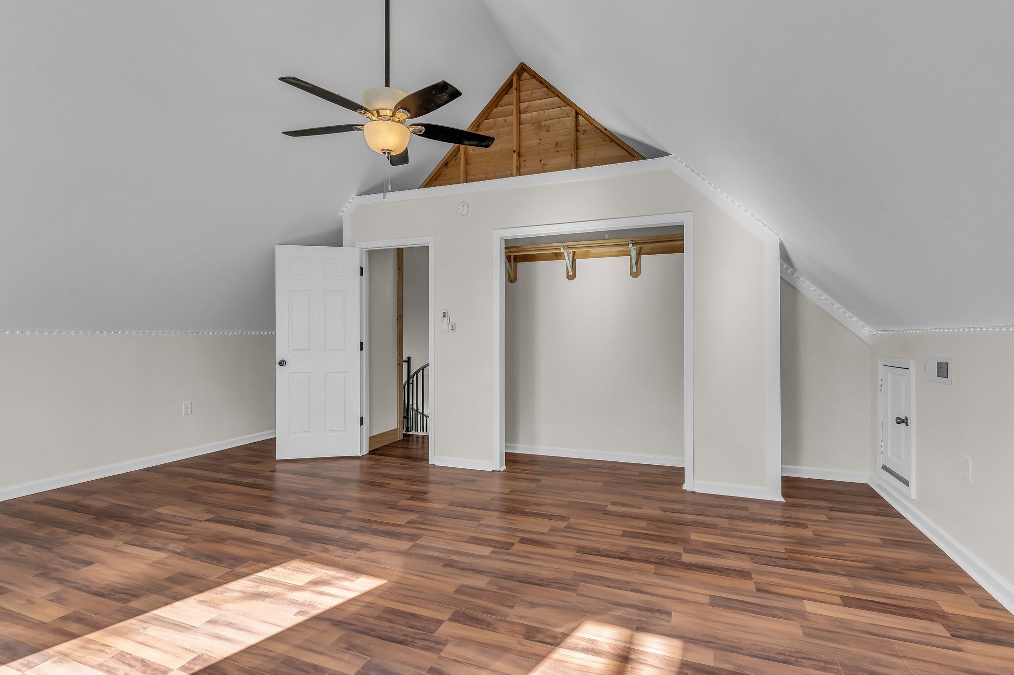 1000 Chickadee Ct