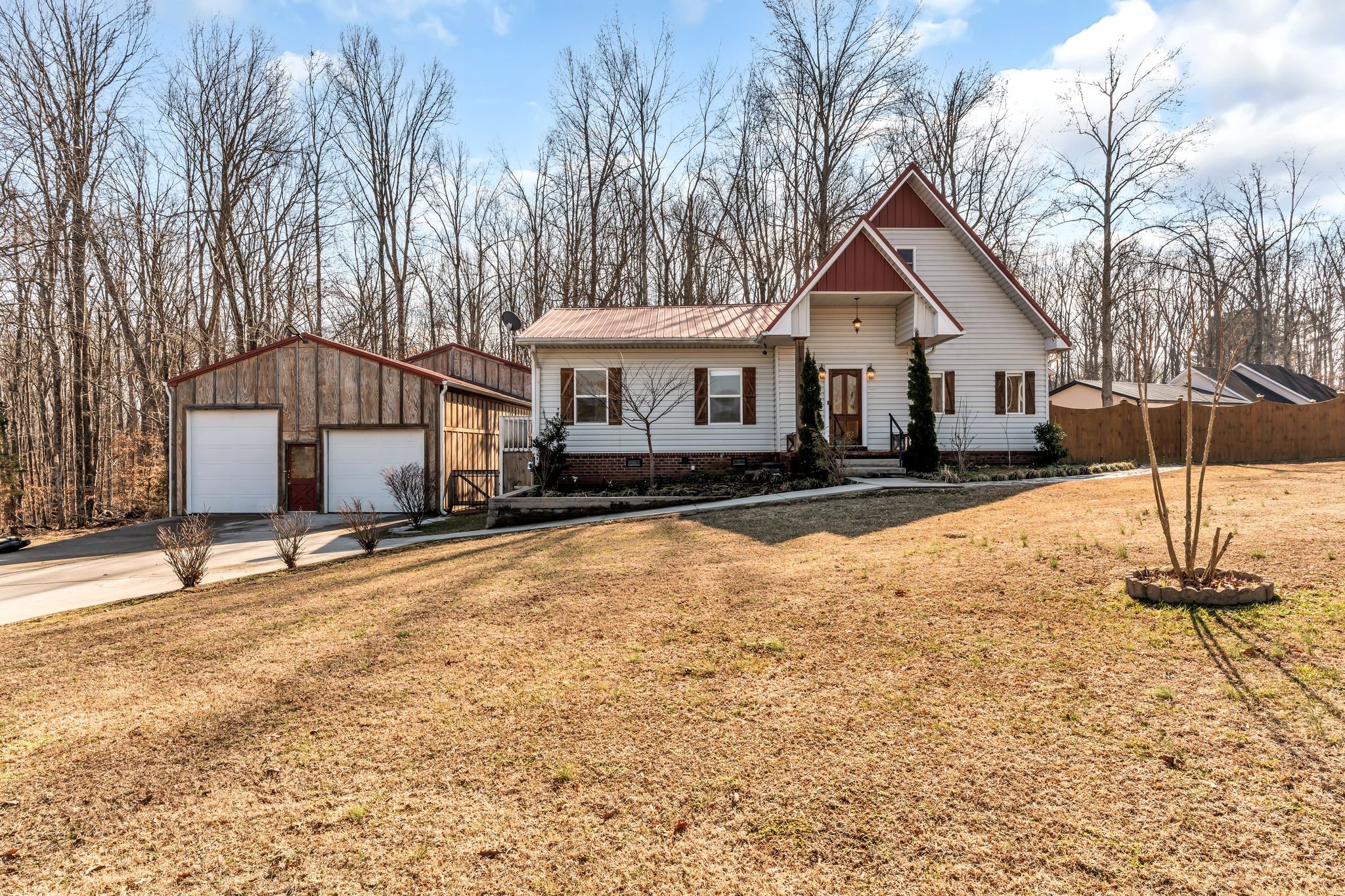 1000 Chickadee Ct