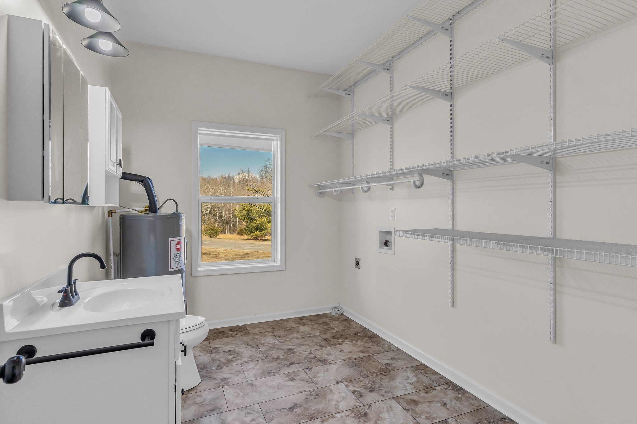 1000 Chickadee Ct