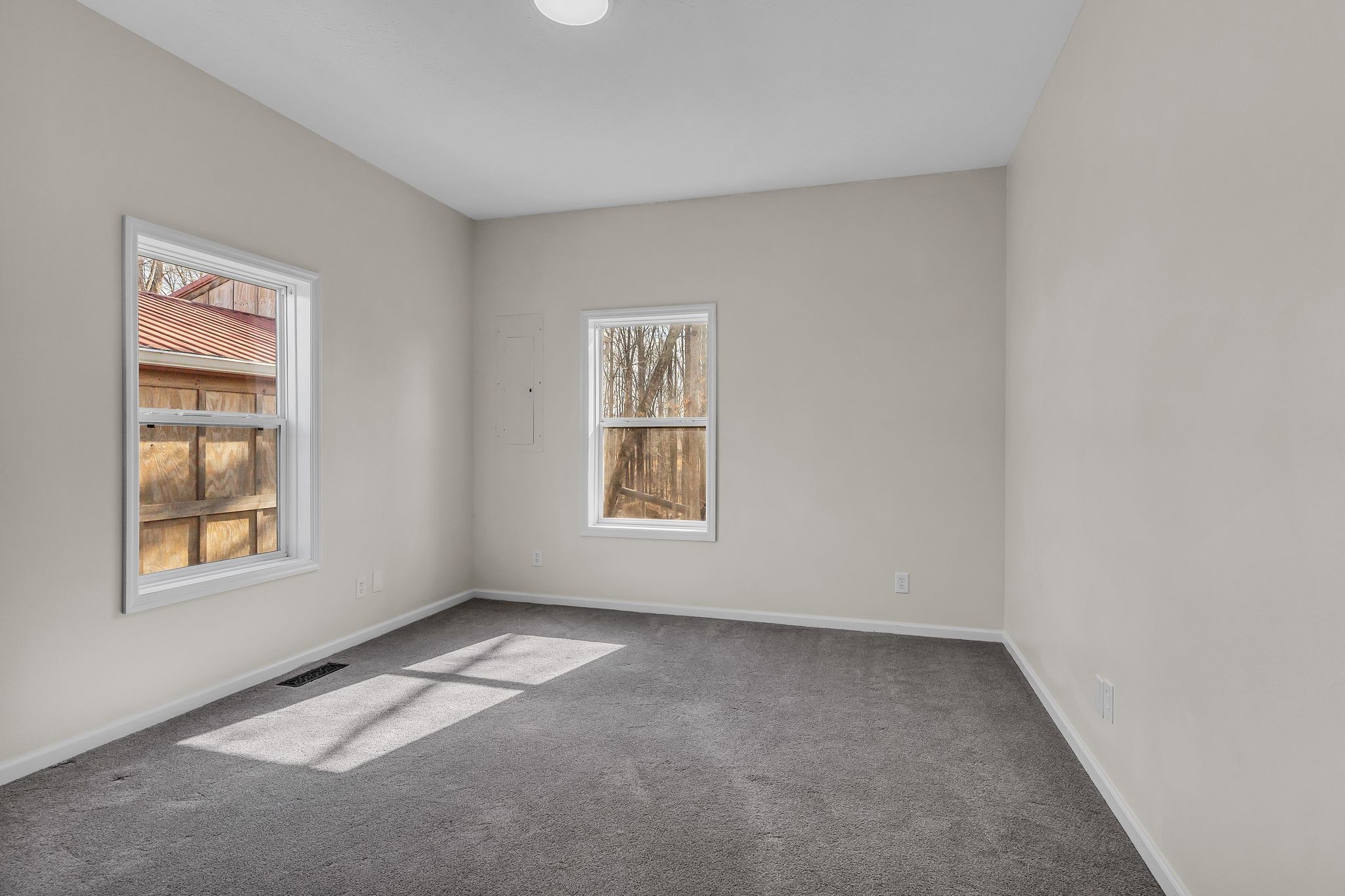 1000 Chickadee Ct