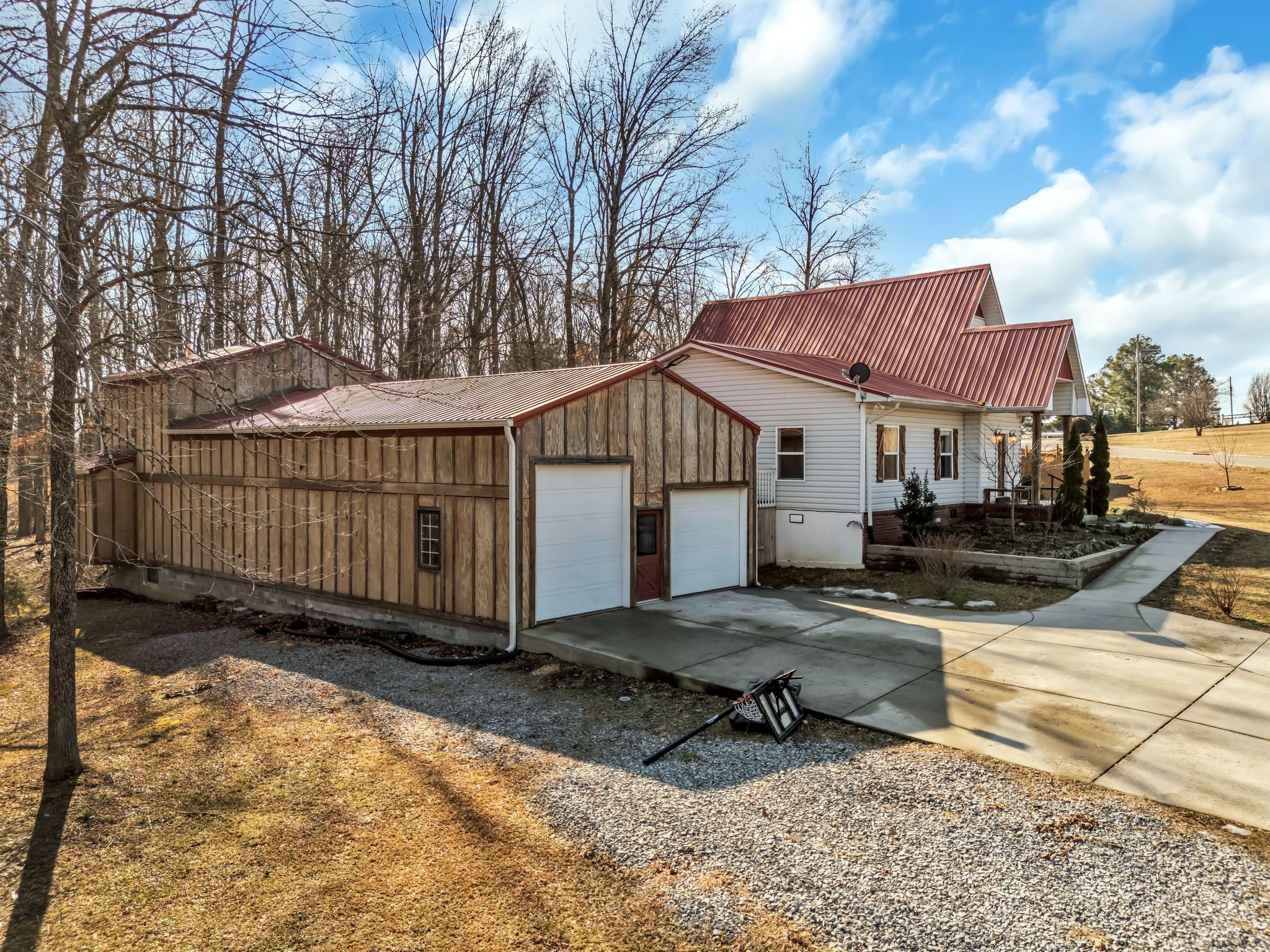1000 Chickadee Ct