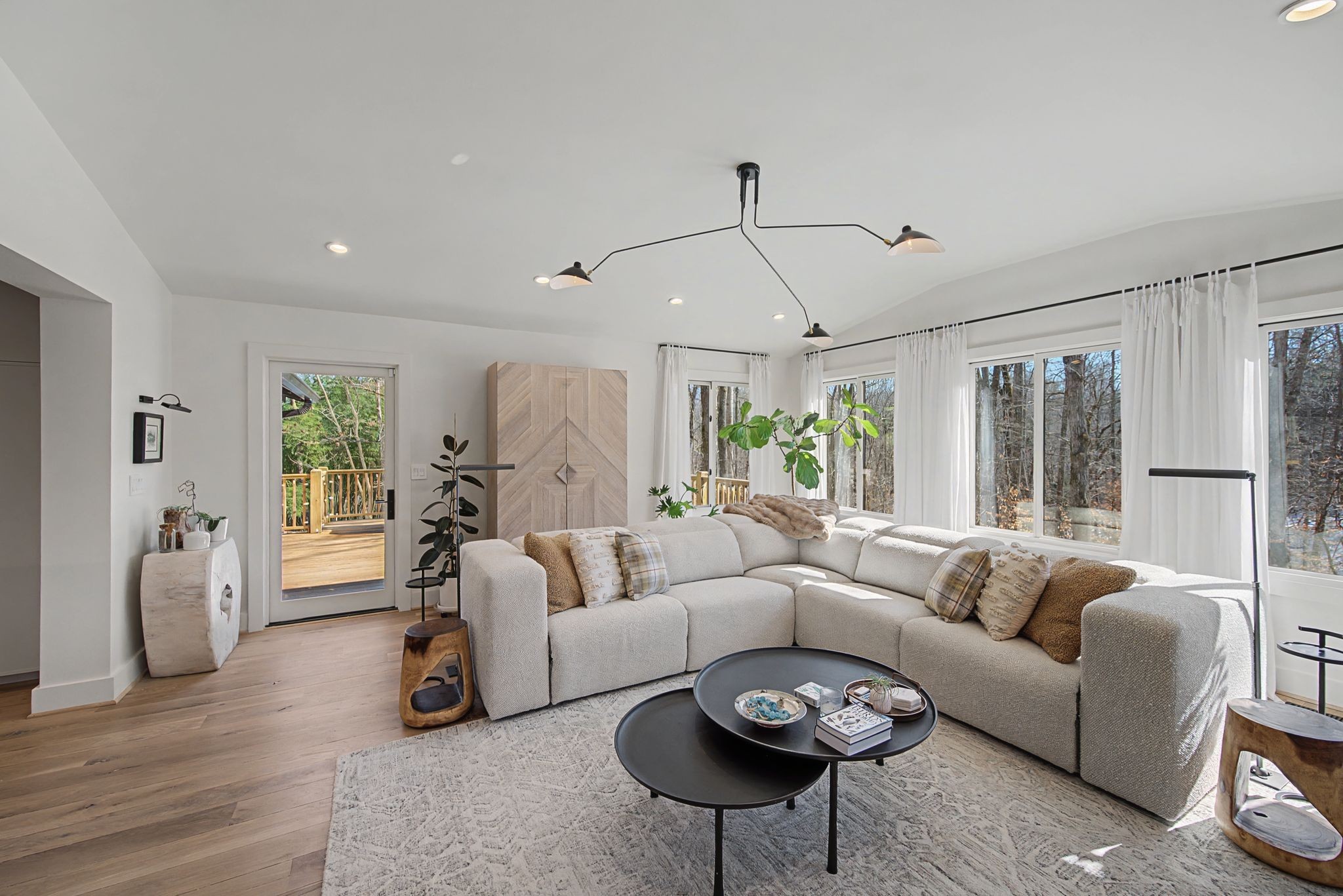 1165 Whippoorwill Dr