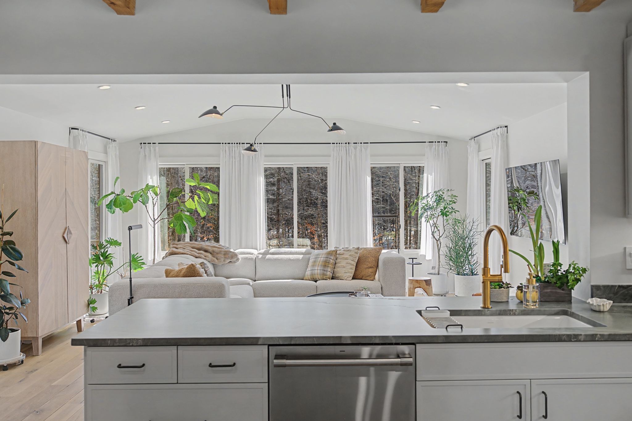 1165 Whippoorwill Dr