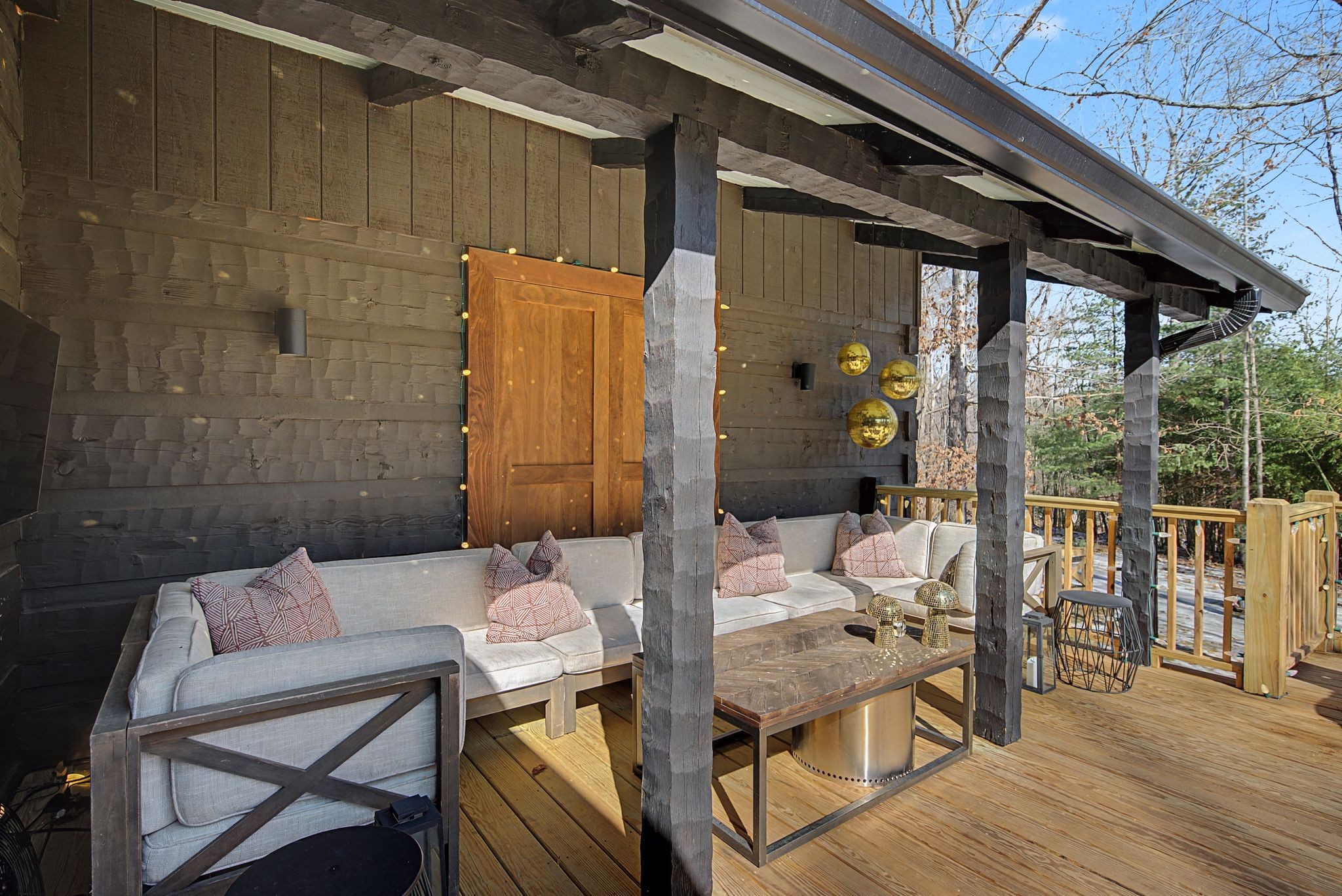 1165 Whippoorwill Dr