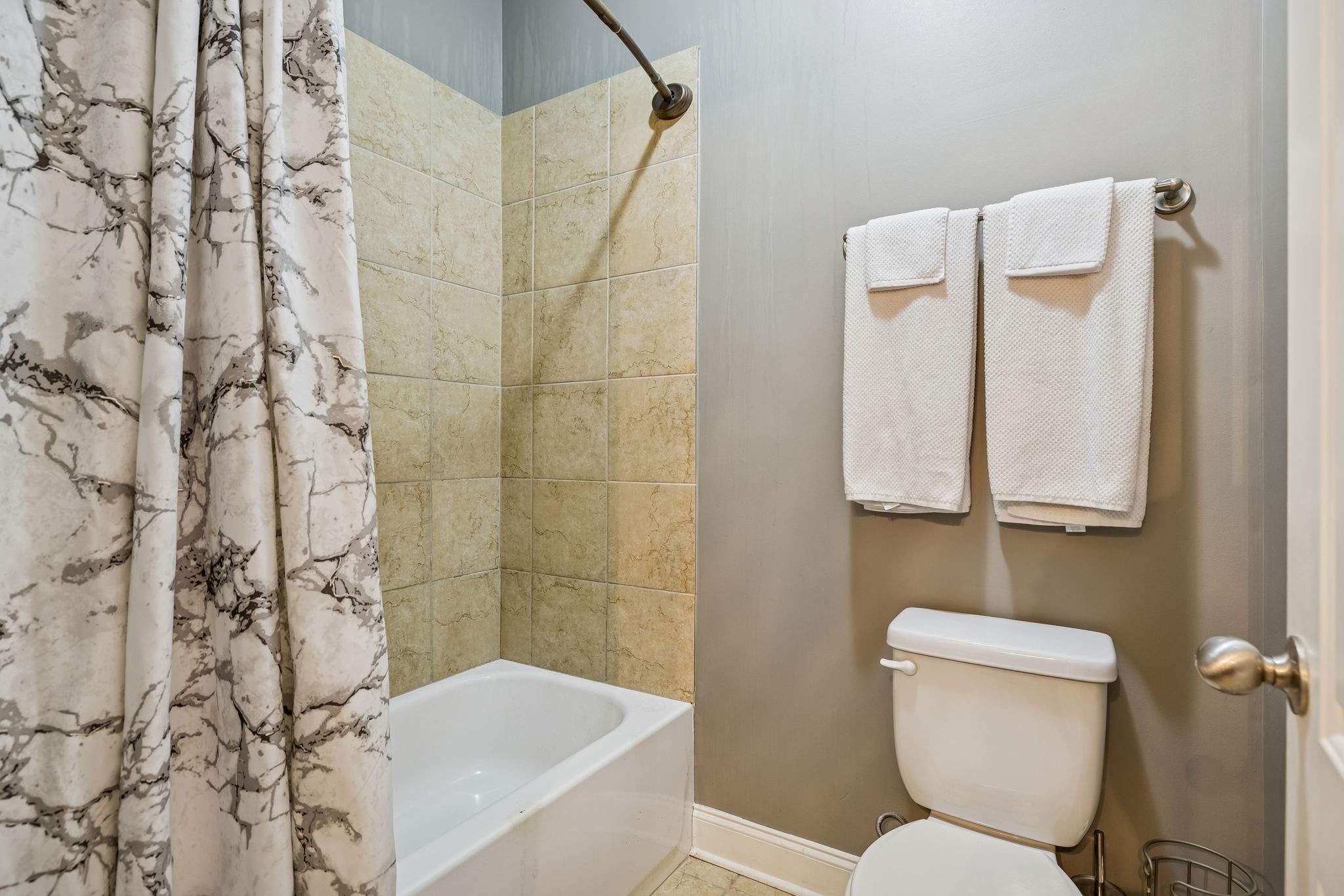 2334 Somerset Valley Dr