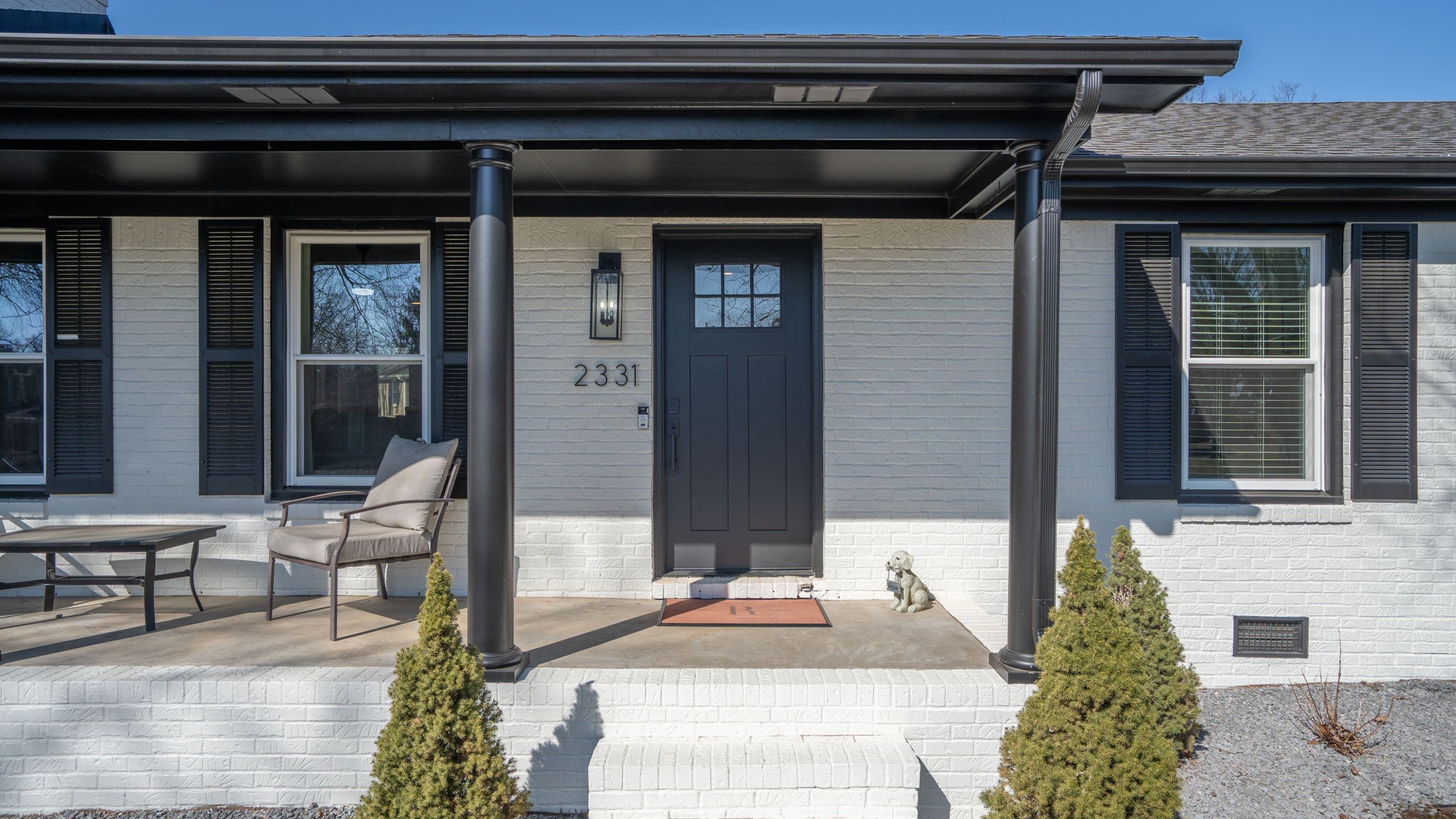 2331 Ravenwood Dr