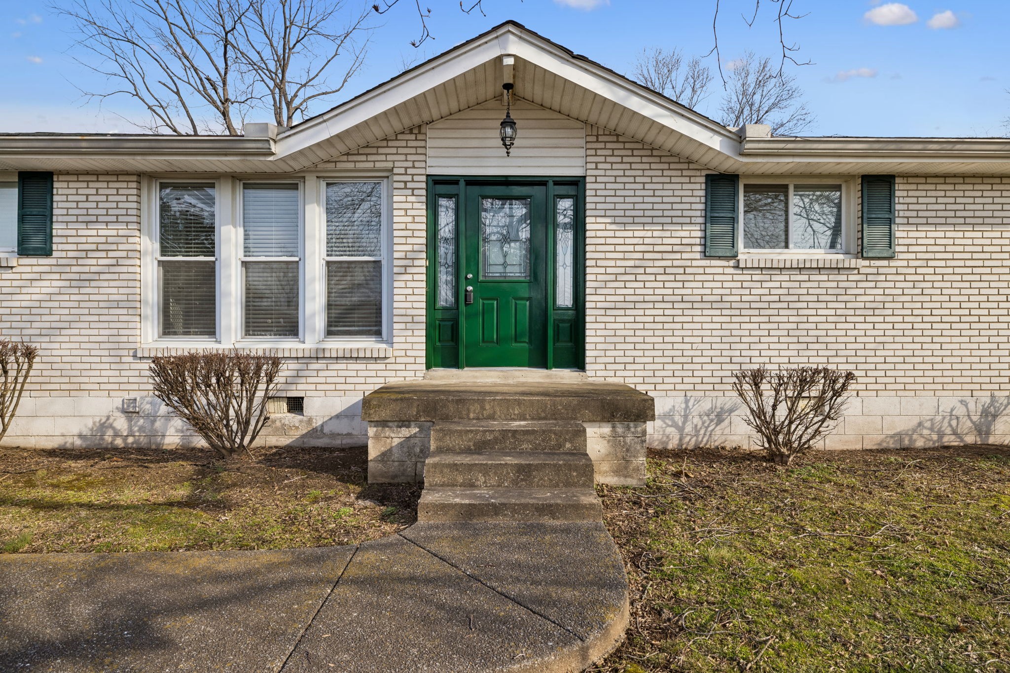 532 Landau Dr